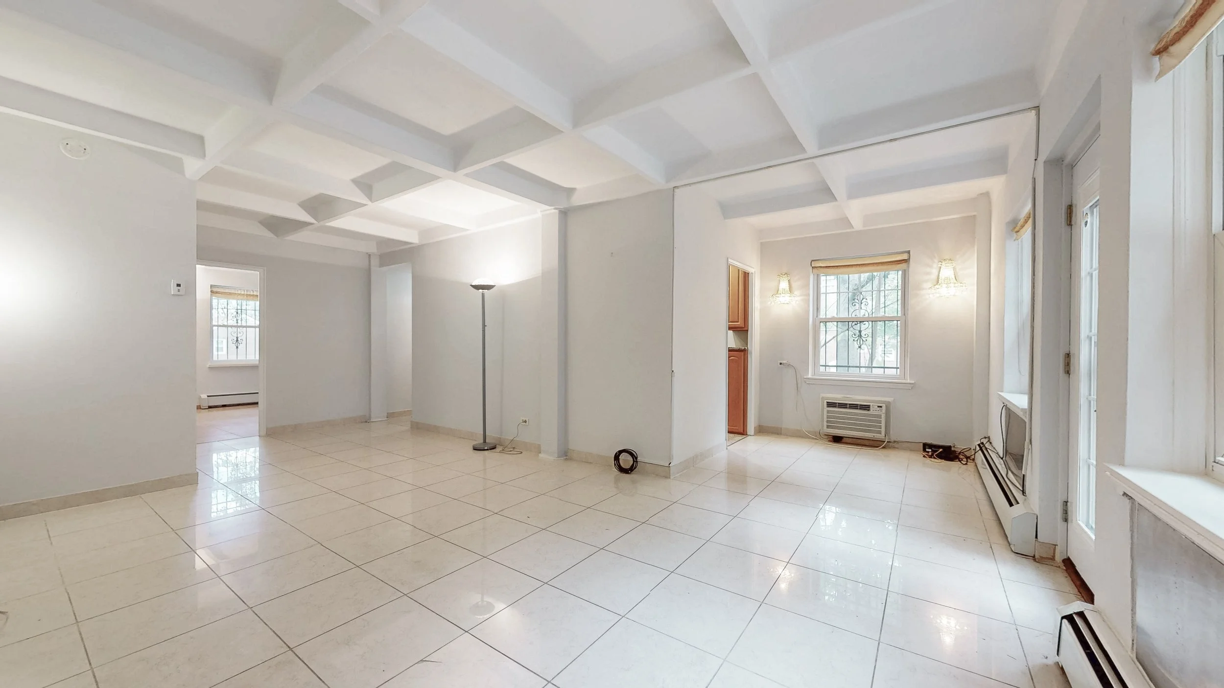 147-36-Charter-Road-Kew-Gardens-Hills-10122025_103807-min.jpg