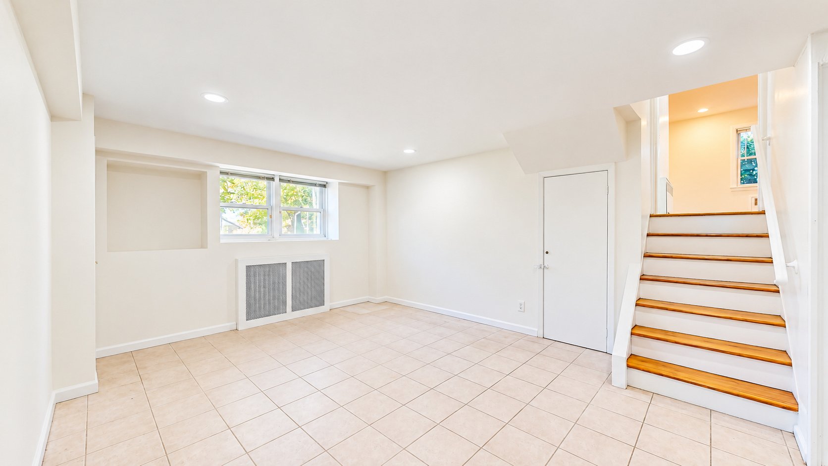 38-Fairview-Avenue-Great-Neck-10212026_201945-enhanced.jpg