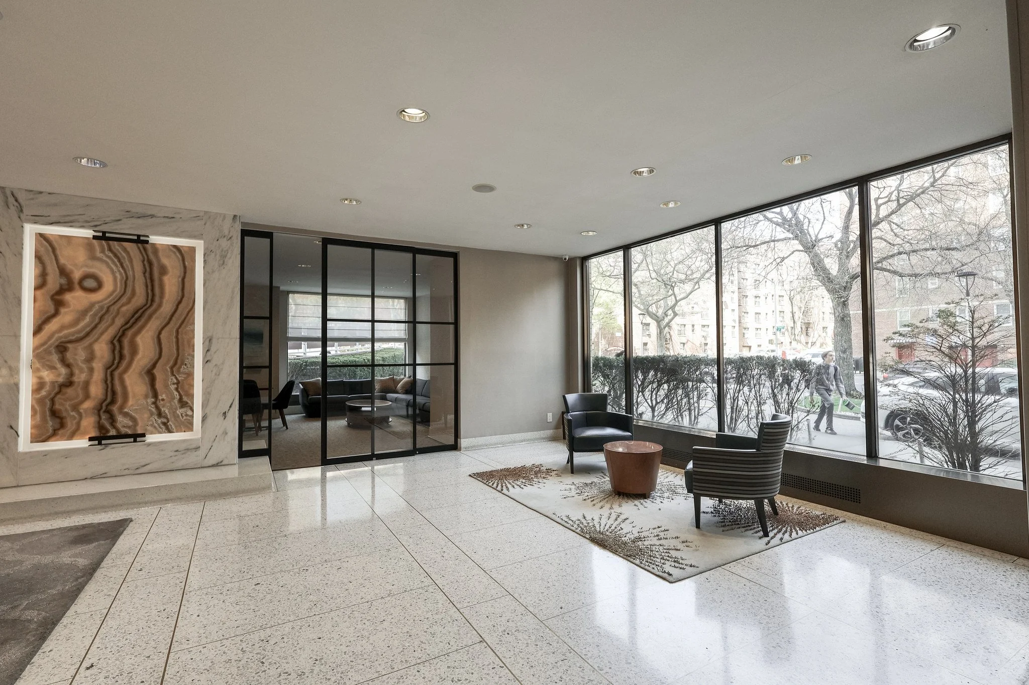 66-36-Yellowstone-Blvd-20A-Forest-Hills-LOBBY-2.jpg