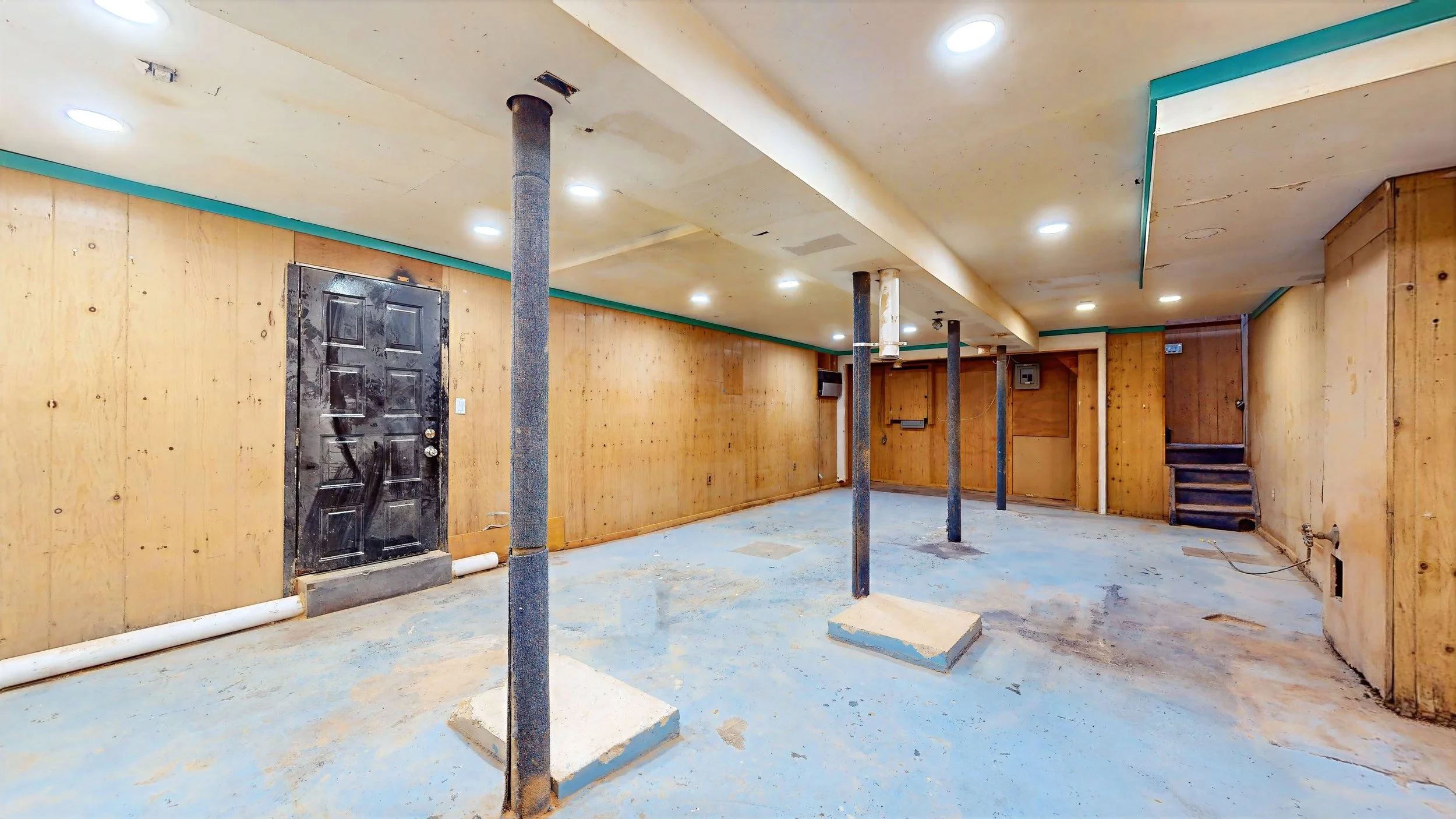 8 - 65-19 Myrtle Avenue Storefront Smaller.jpg