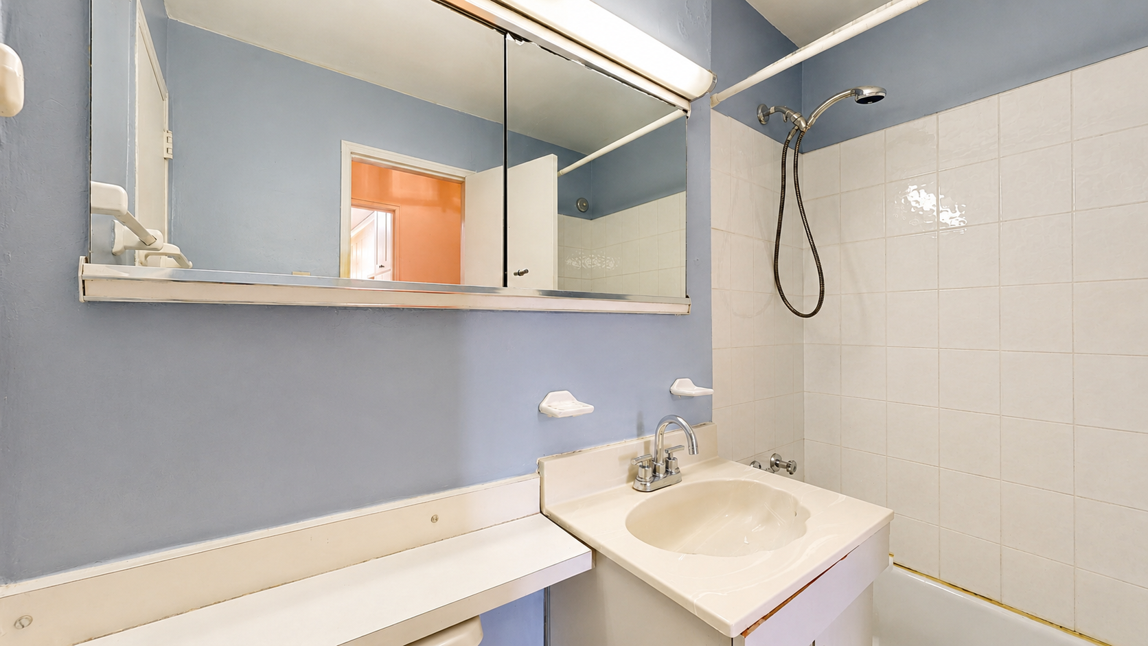 14 - 84-20 153rd Avenue 4C - Enhanced.png