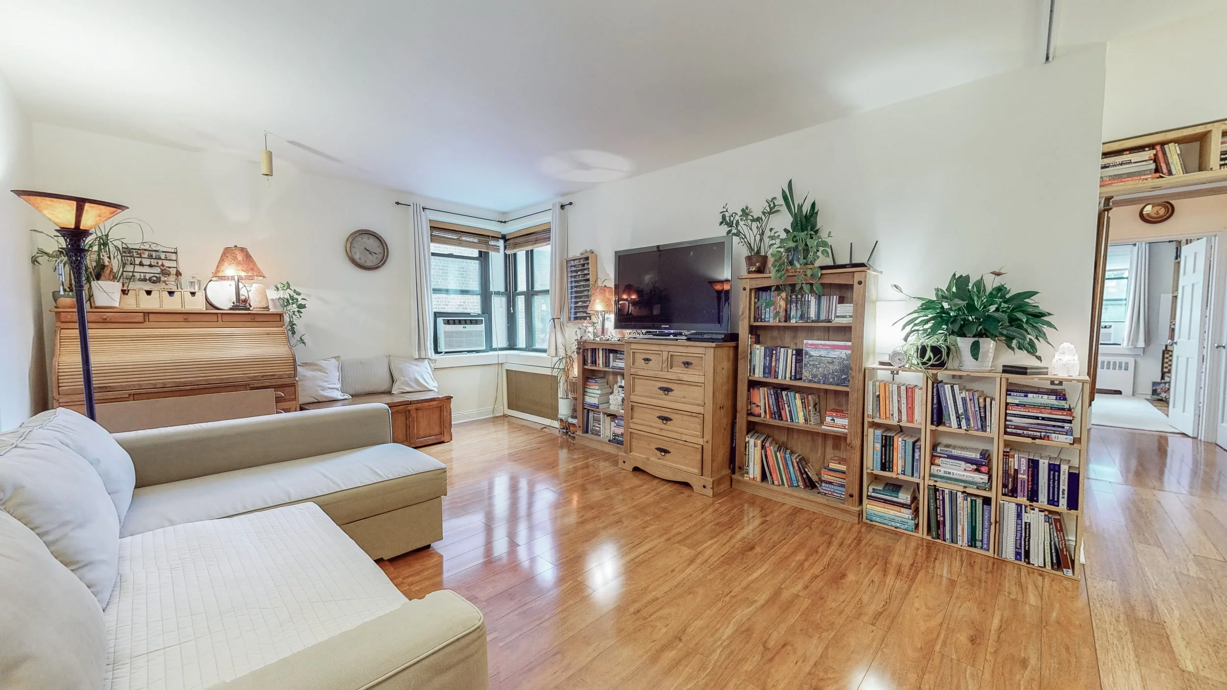 32-43-88th-Street-Apt-402-East-Elmhurst-05212022_004656.jpg