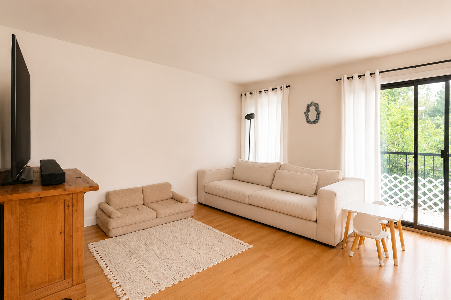 15 37-66 37A Jay Avenue Decluttered.png
