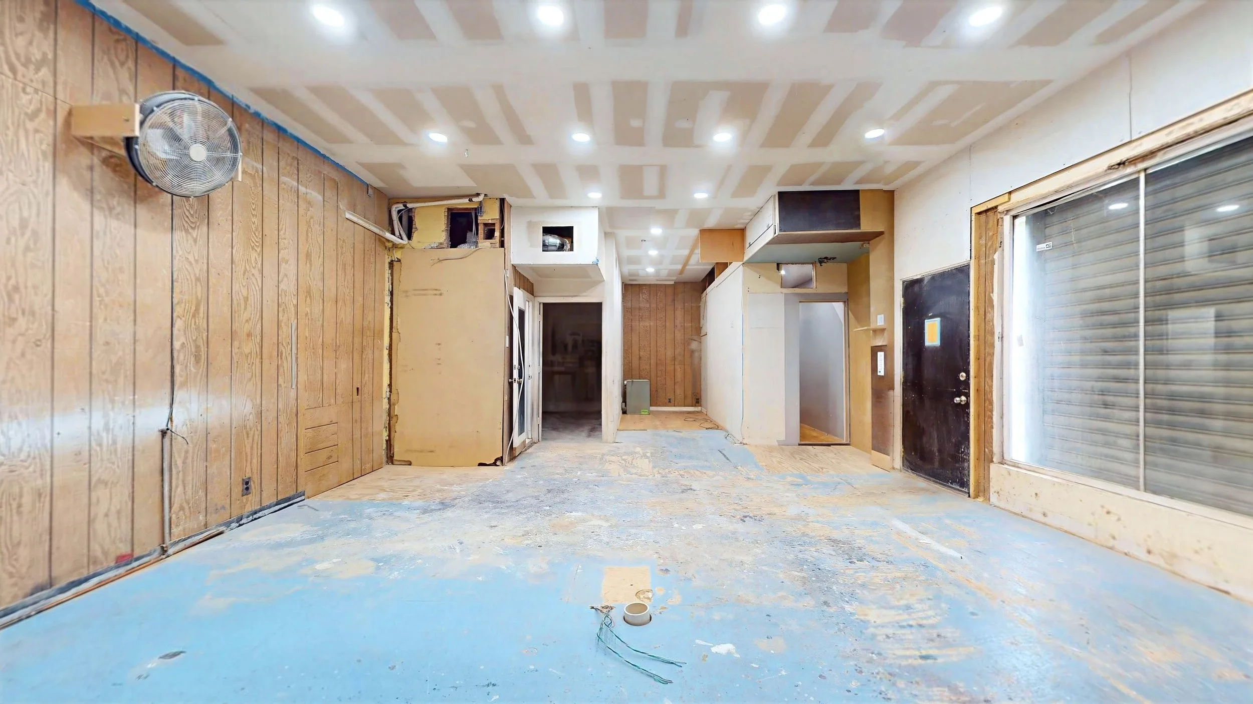 5 - 65-19 Myrtle Avenue Storefront Smaller.jpg