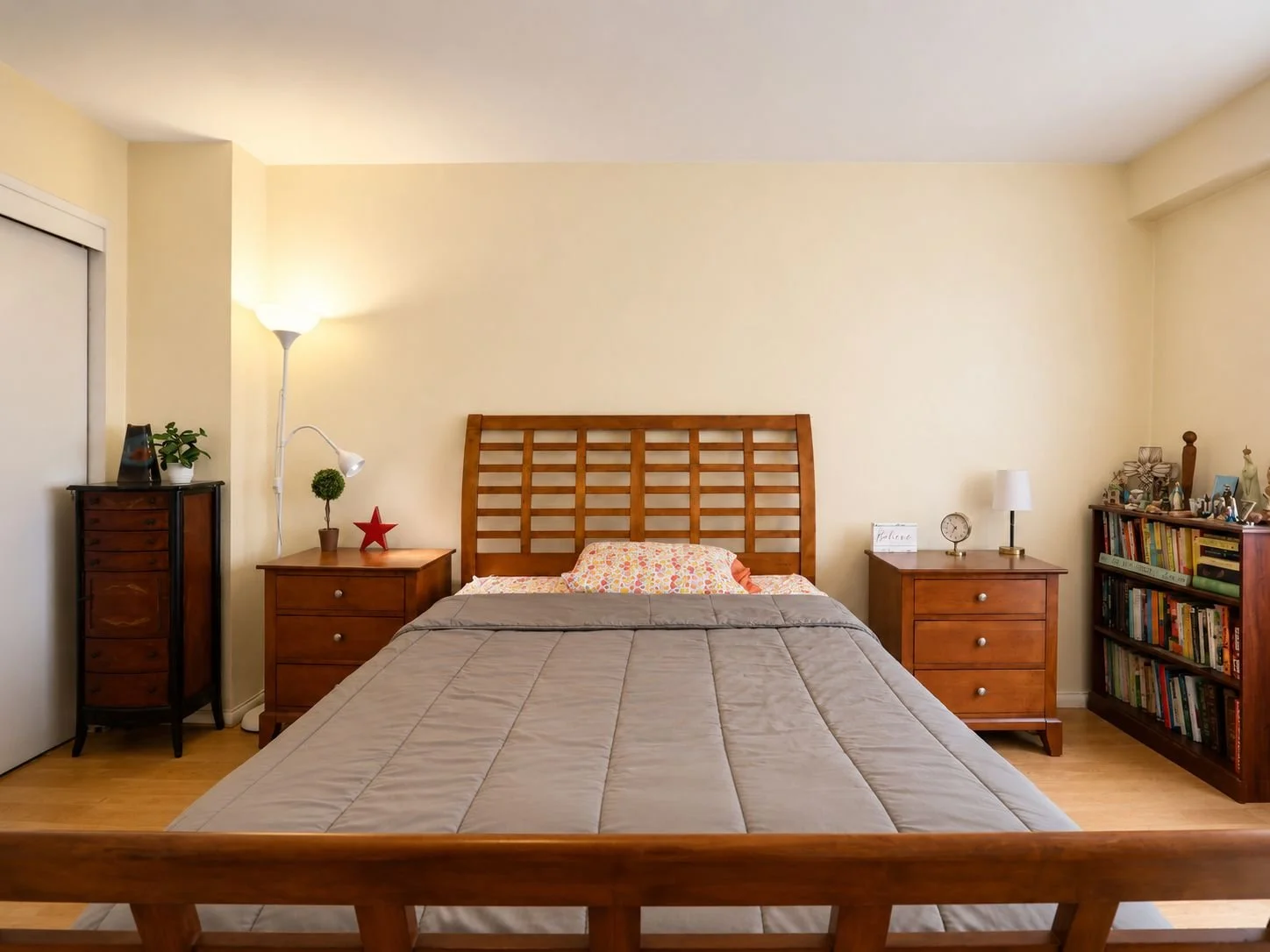 2 - 43-10 Kissena Blvd 6H - Decluttered.jpg