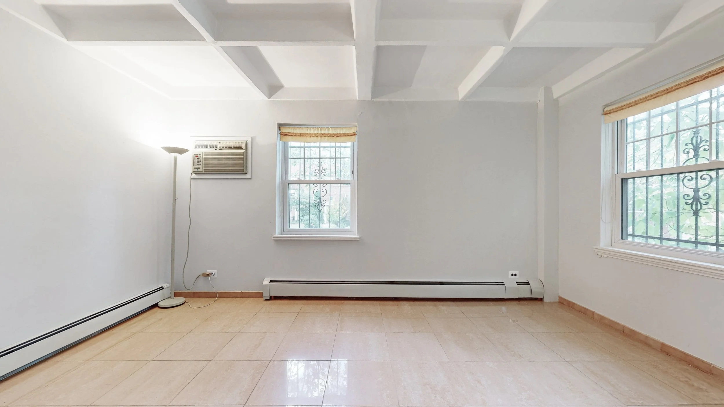 147-36-Charter-Road-Kew-Gardens-Hills-10122025_104656-min.jpg
