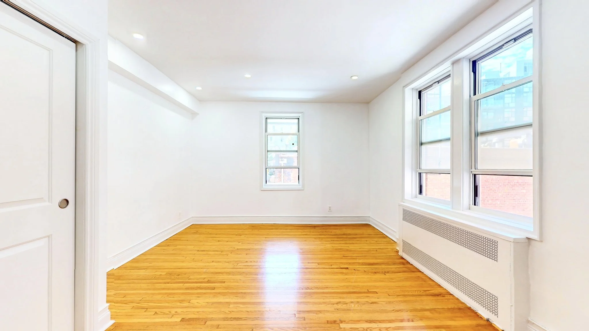 65-36-Wetherole-Street-101-Rego-Park-09202026_113140.jpg