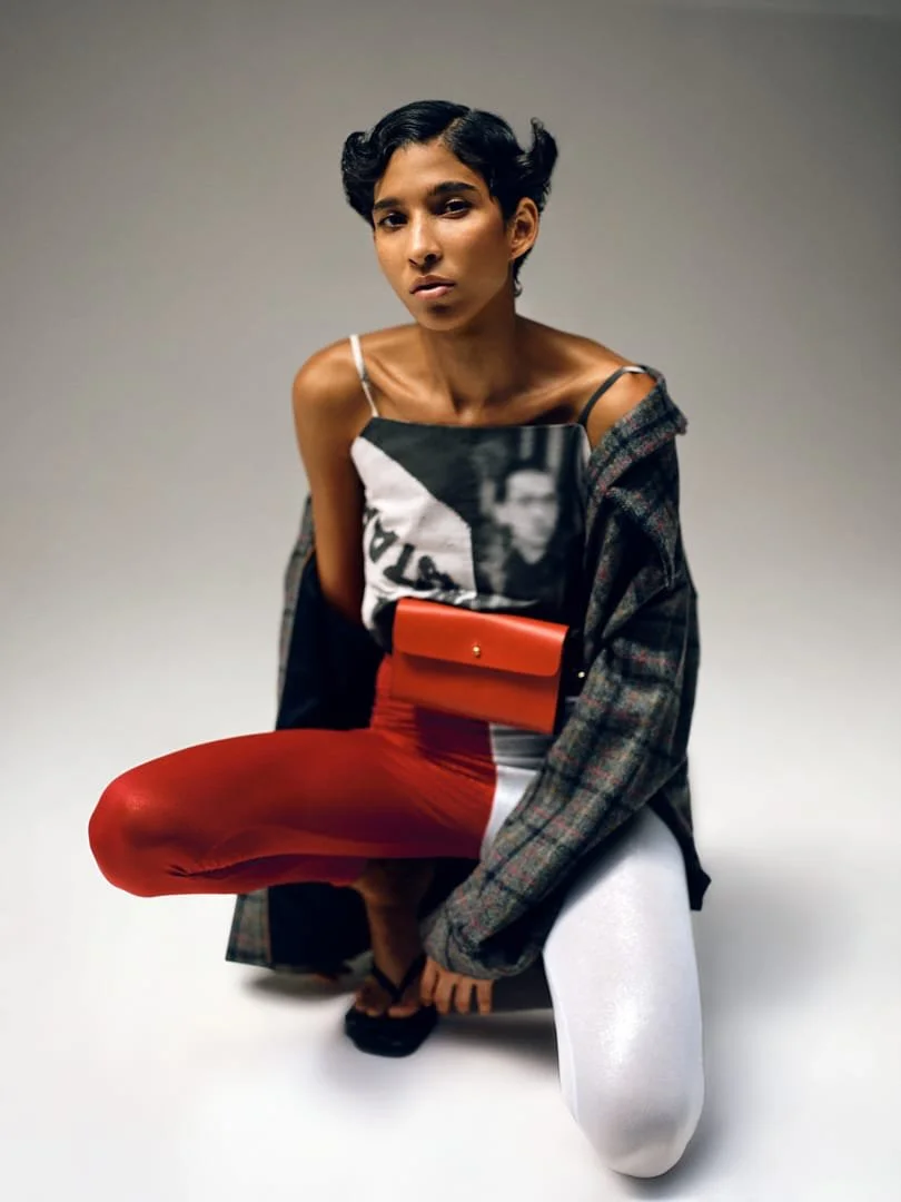 3b6a23b4-24d0-4d6b-b52d-7df1ff0a266a copy.jpg