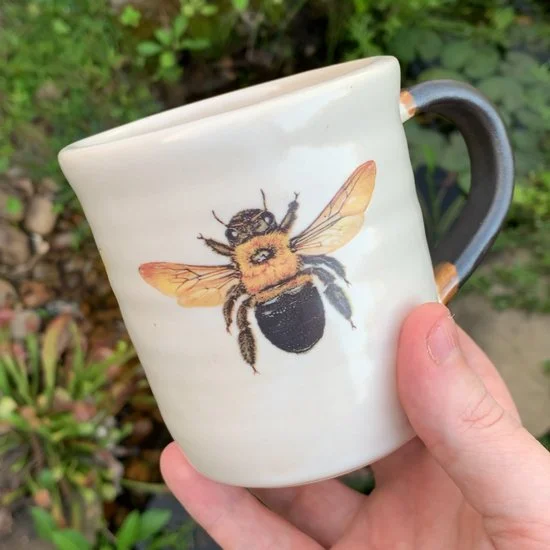 Carpenter_bee_mug.jpg