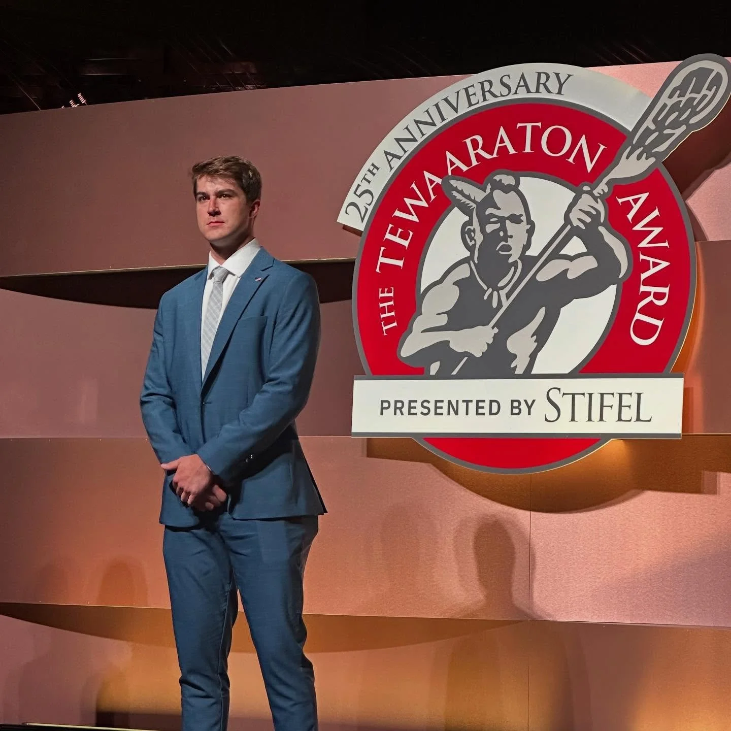 An incredible night for @jacksoneicher12 at the @tewaaraton Award Ceremony in Washington D.C.! Congratulations on a fantastic season Jackson!

#GoArmy | #FamilyToughnessTradition