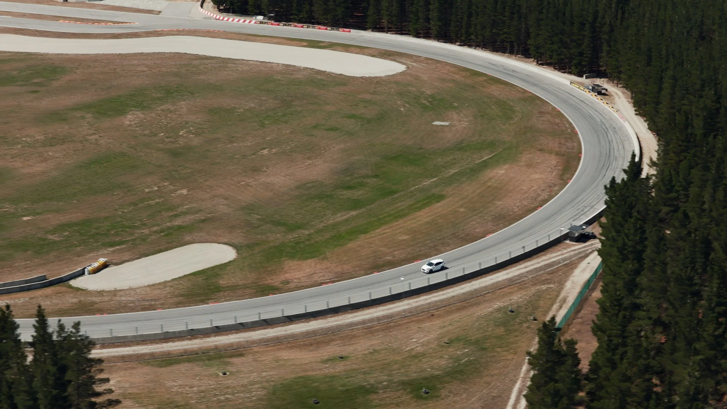 Car Aerial Examples 18.jpg