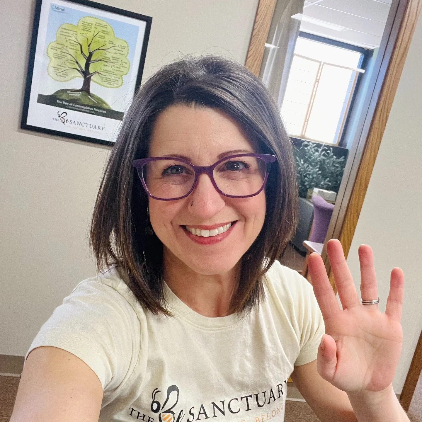 🐝 Hi from @thebesanctuary in Upper Arlington, OH. We're a locally-owned wellbeing &amp; healing arts collective which offers a variety of mindfulness-based services and programming, including Reiki, bodywork, sound baths, SoulCollage&reg;, psychothe
