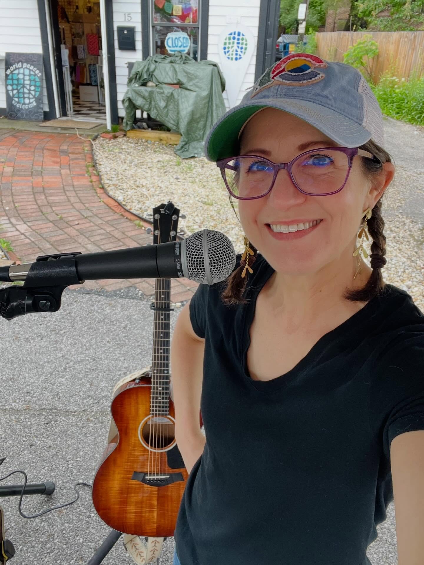 🎶 Two singing gigs today! 9am-12pm  @commongreens_clintonville framers market , then 6-8pm @littletonsmarket . Thanks to everyone who stopped to listen (and those who danced!!). 

➡️ Upcoming summer sets:
-Tues. 7/14 and 8/11, 6-8pm @littletonsmarke