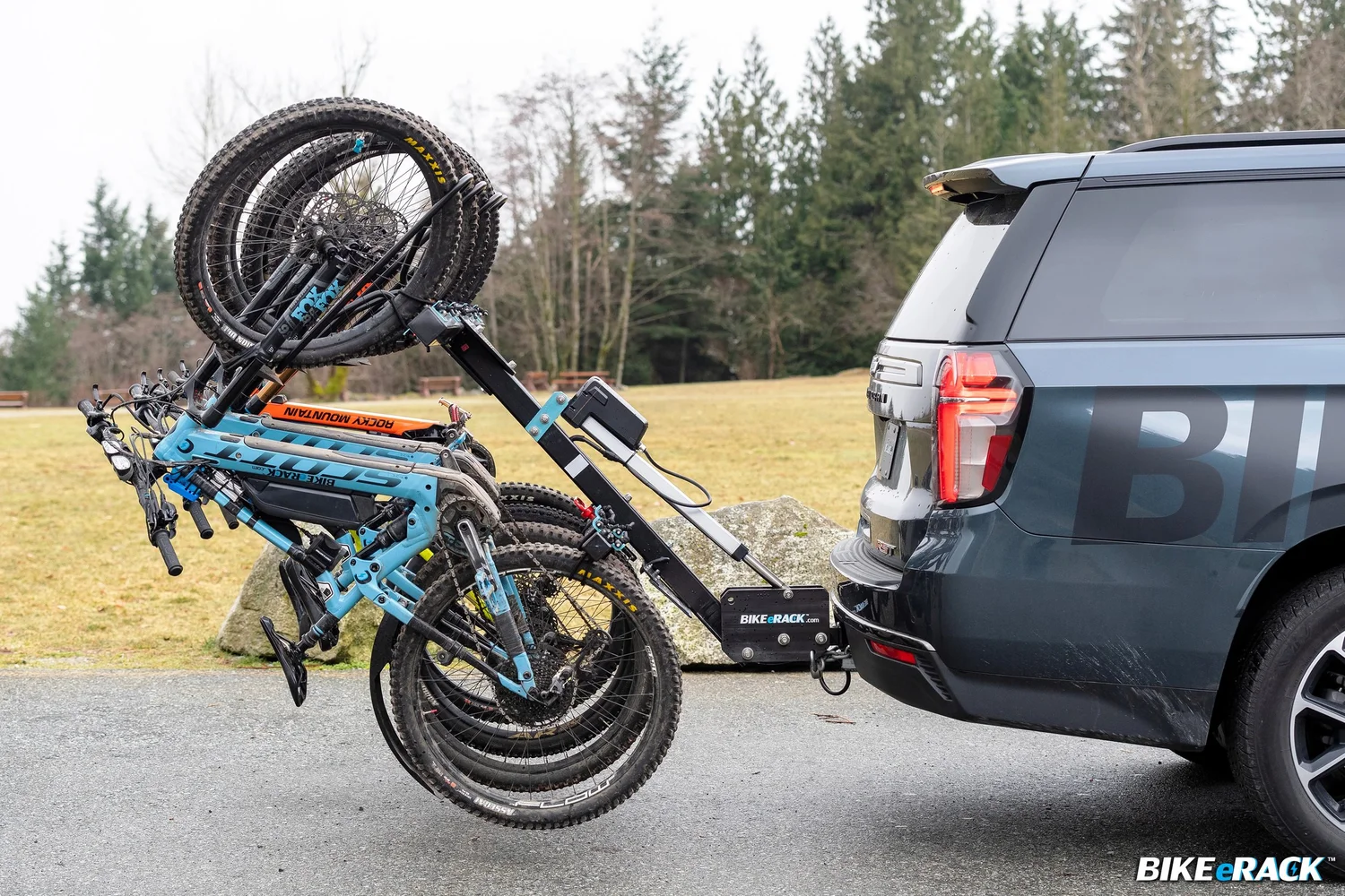 Easy Loading Bike Rack Photos - eRACK™ The First Electric Self-Loading Bike Rack — BIKE eRACK™