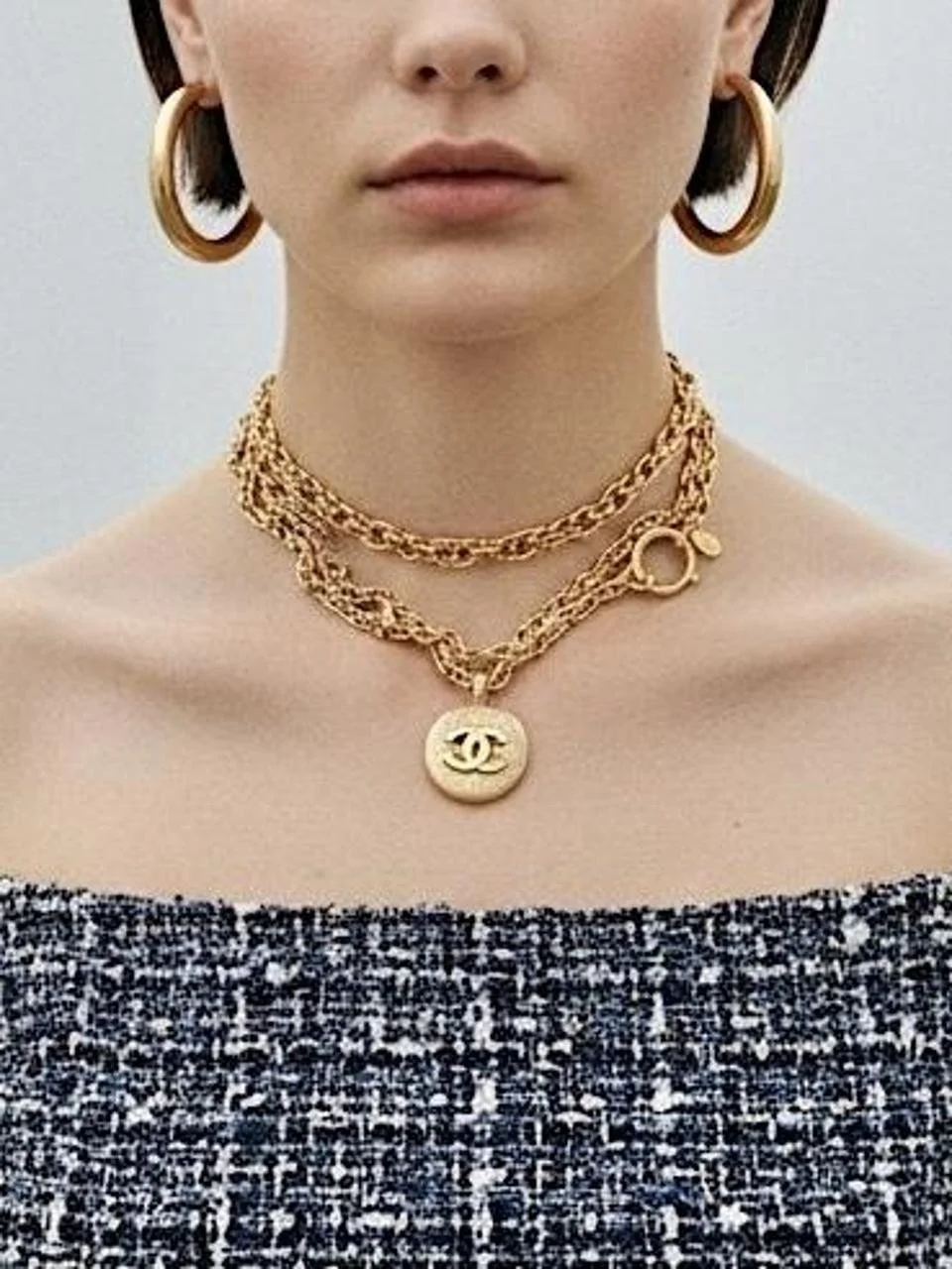 CHANEL logo necklace