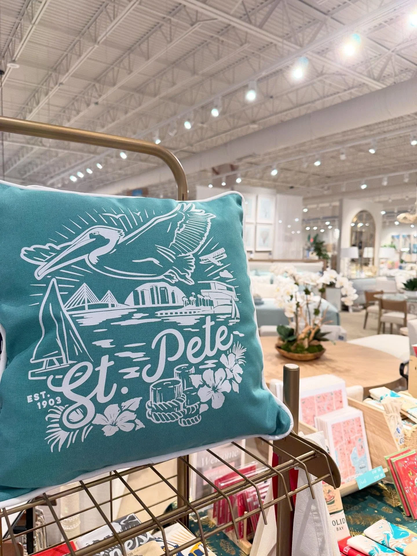 Huge thanks to @matterbrothersfurnituredesign for having me at their incredible event! It&rsquo;s amazing to see a big company highlighting local artisans and small businesses - it really strengthens our community! 💪 

I&rsquo;ve shared more photos 