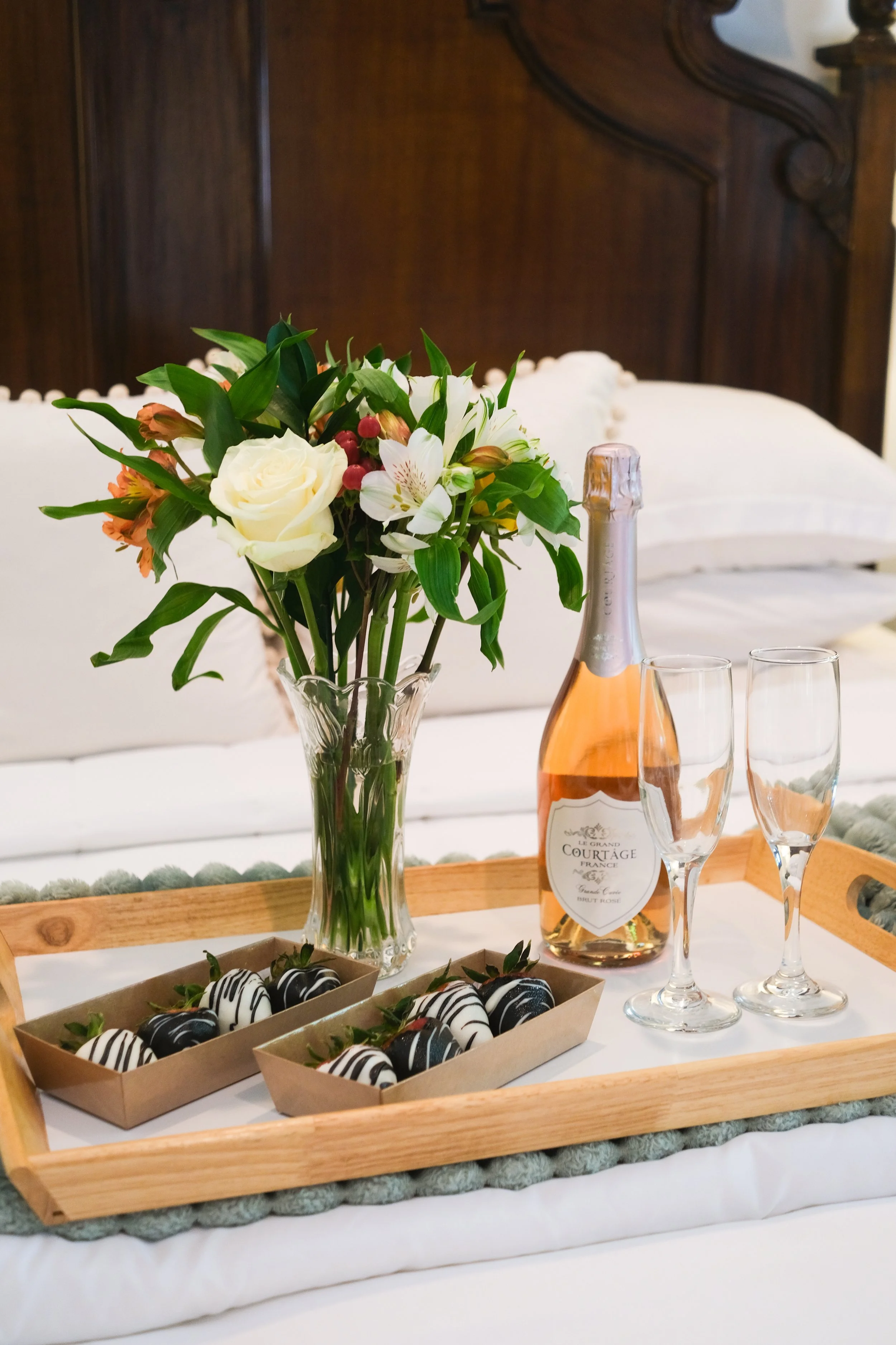in room enhancement, amenity, birthday package, anniversary, special occasion, celebration, Fredericksburg Texas, in room add on