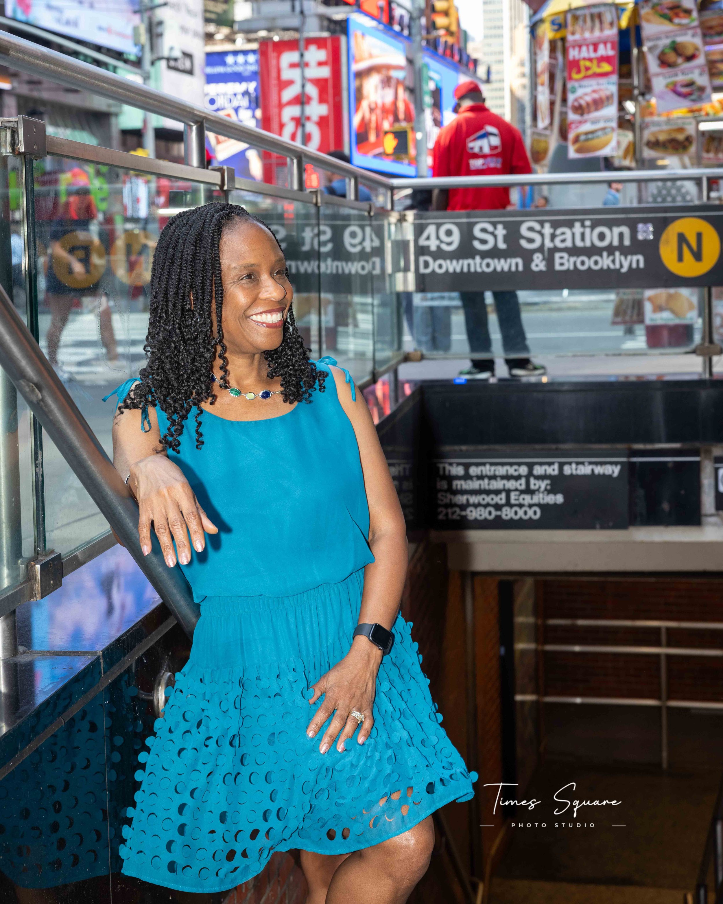 Times Square Photo Studio 9463-7.jpg