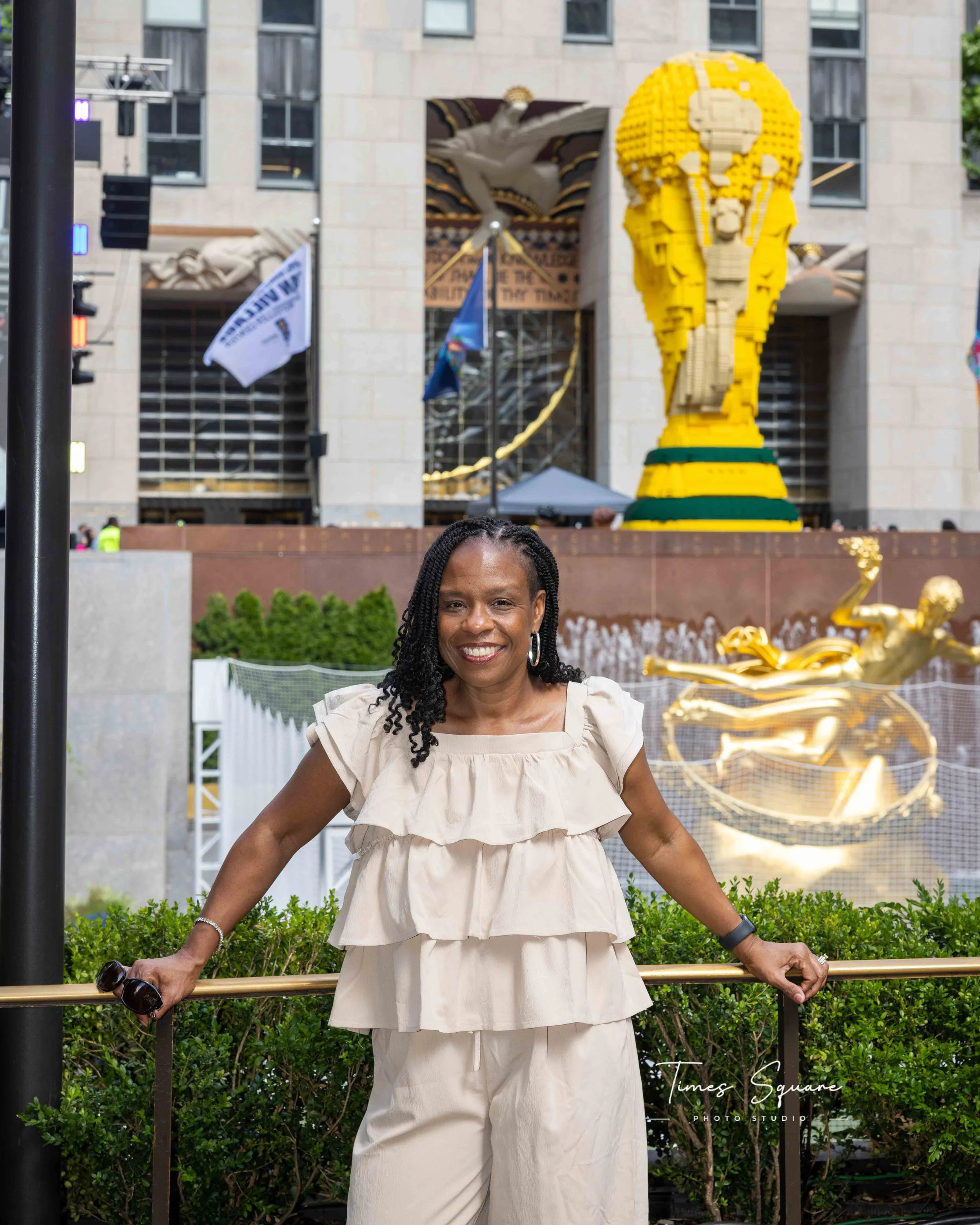 Times Square Photo Studio 9463-9.jpg