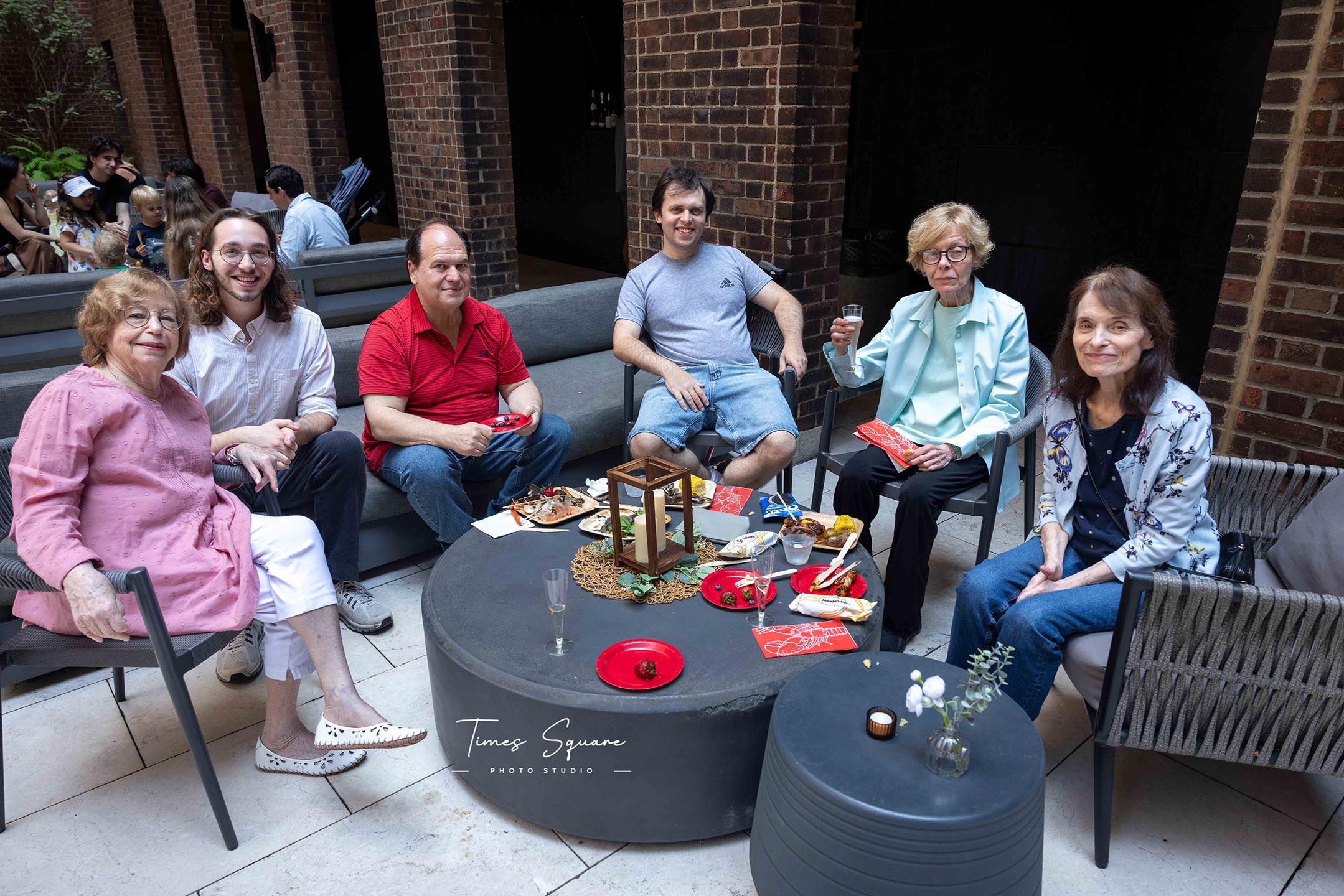 Social Event Photography in New York City – Times Square Photo Studio