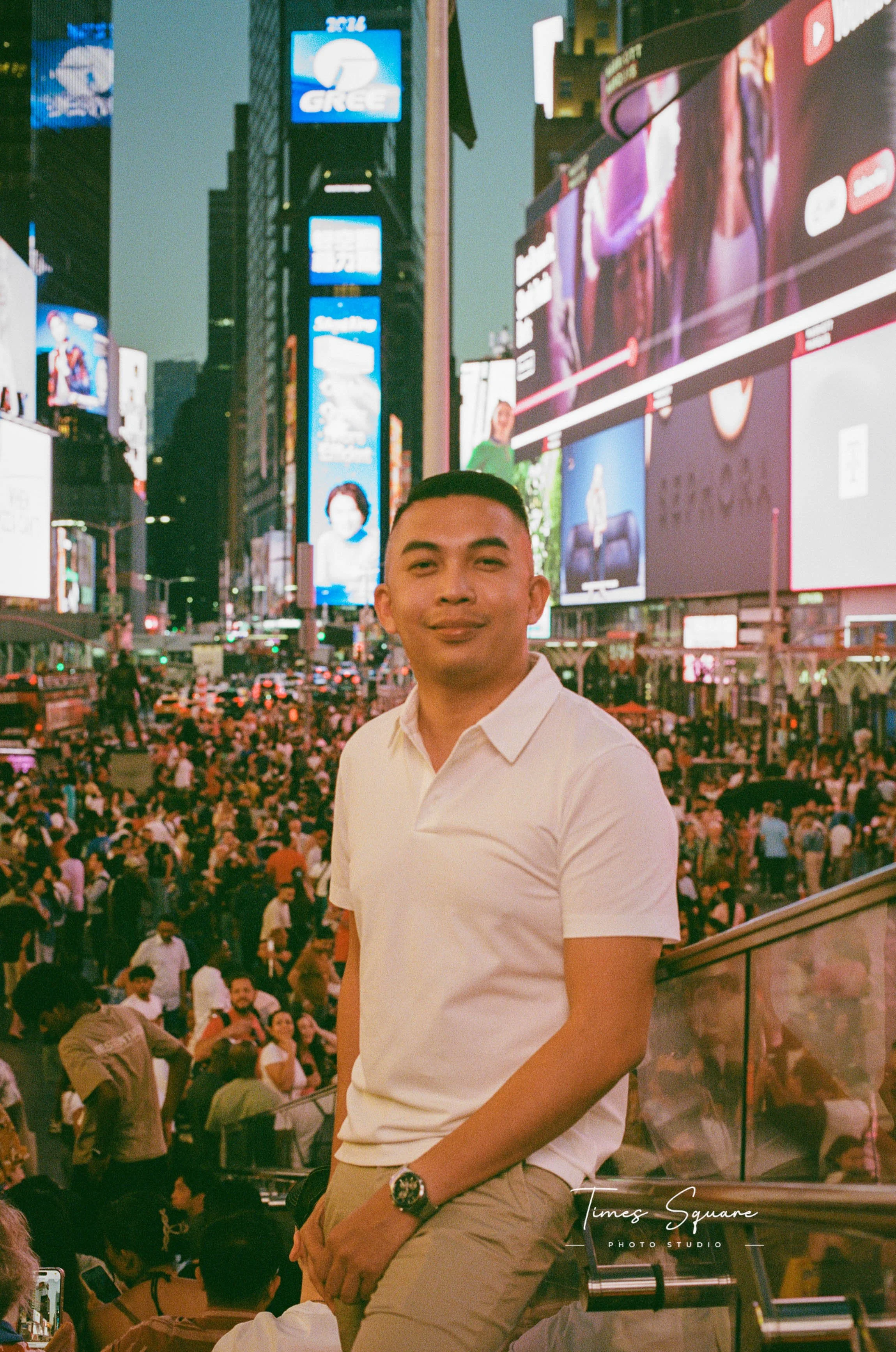 Times Square Photoshoot Film 35mm Times Square Photo Studio-3.jpg