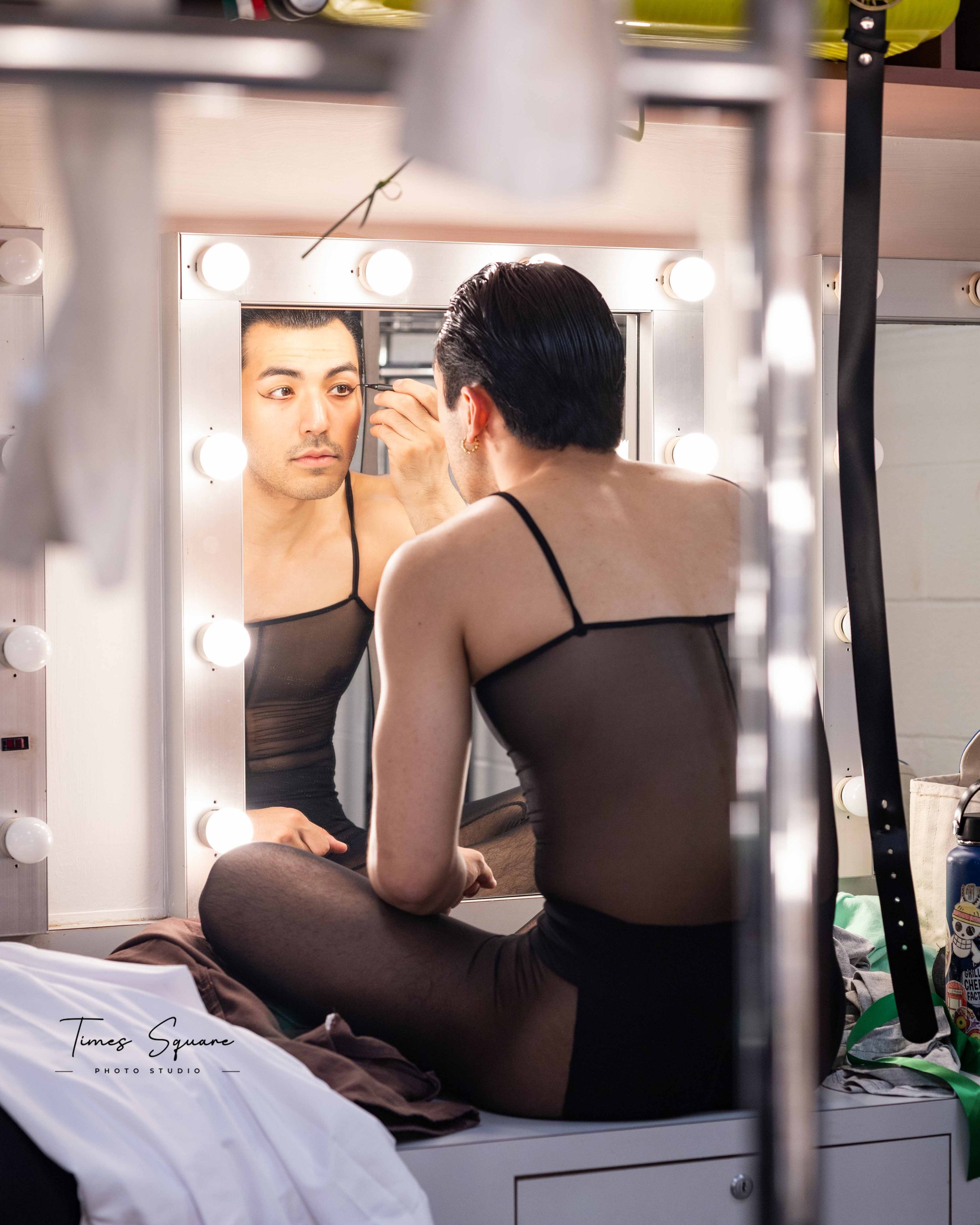 Backstage Performance Photography By Times Square Photo Studio