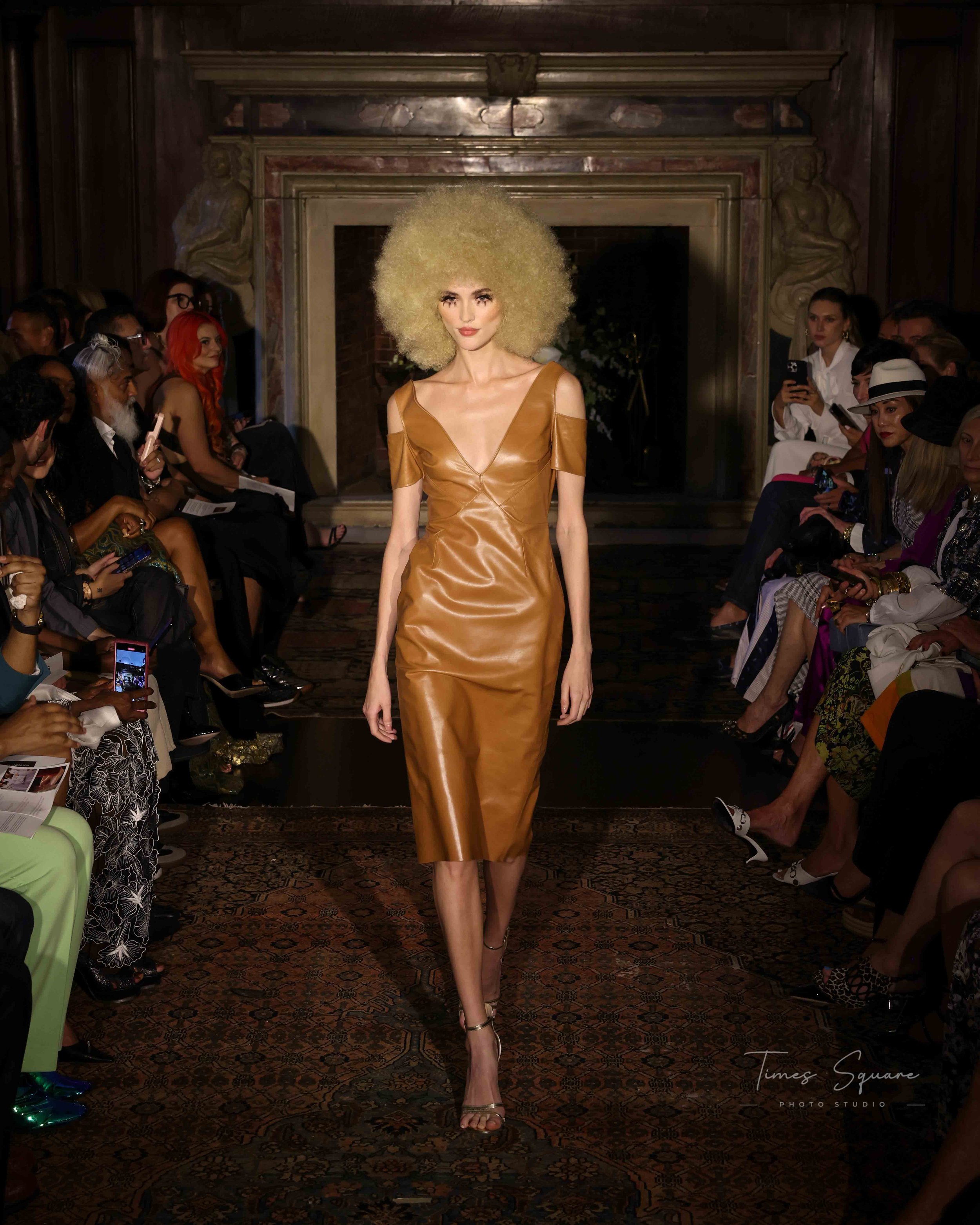 NYFW runway photography by Times Square Photo Studio. New York Fashion Week. Fashion Photography
