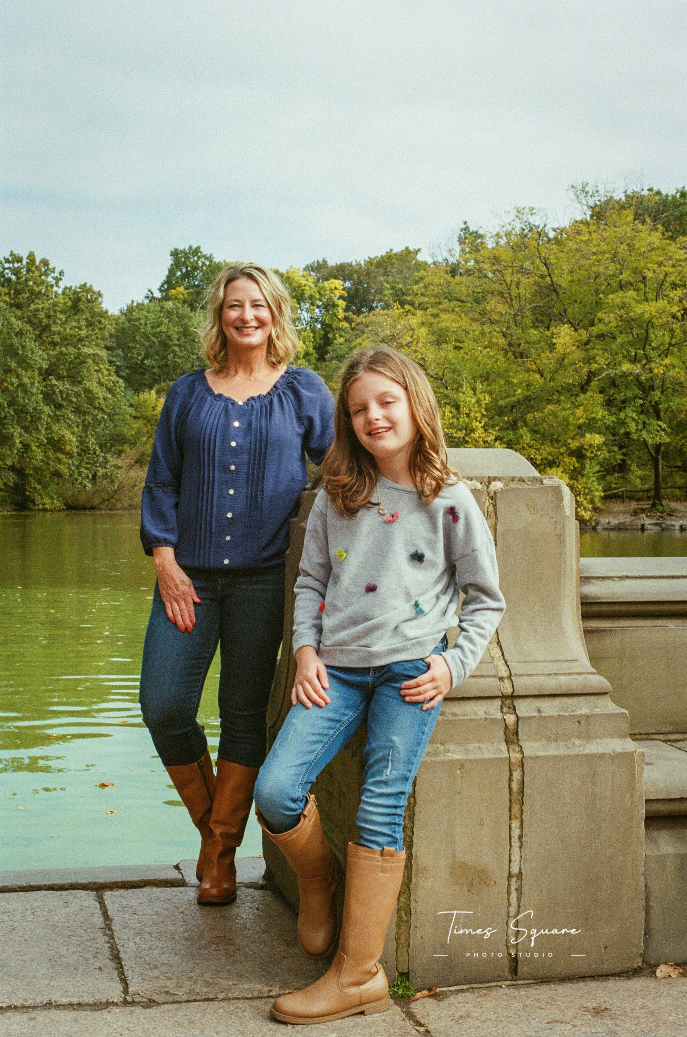 Central Park Fall Photoshoot Film 35mm Times Square Photo Studio-8.jpg