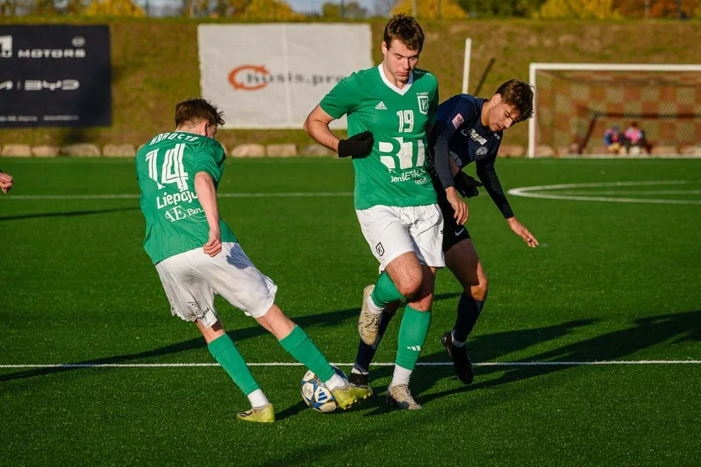 fs-jelgava-2-fk-karosta-008-20251019.JPG