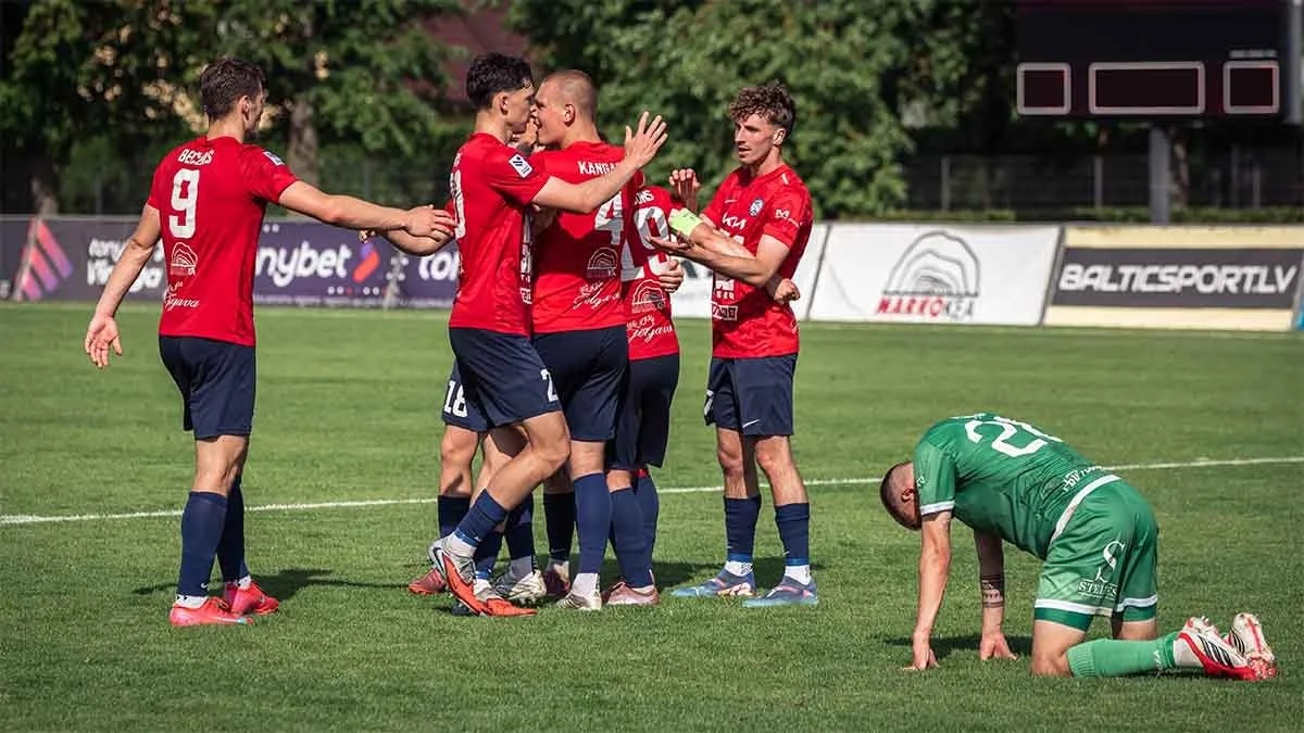 Pārliecinoša uzvara Tukumā: "FS Jelgava" triumfē ar rezultātu 4:1