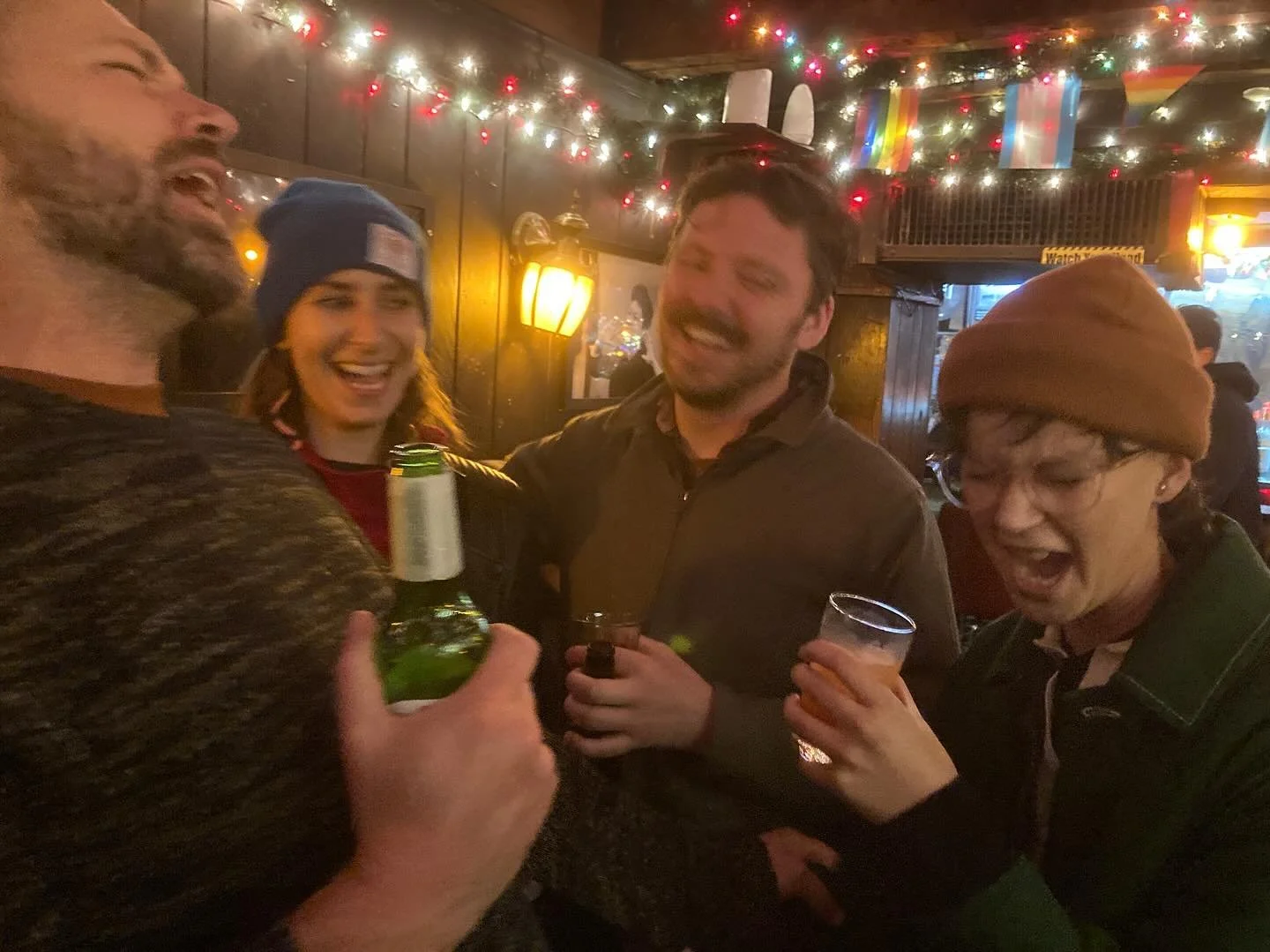 One week til we reunite with these old mates, seen here kicking out the jams @maries_crisis_nyc. Don’t know what they were singing, but Tristan did a good bit.
See them in The Griegol @hannahplayhouse 23-25 Oct