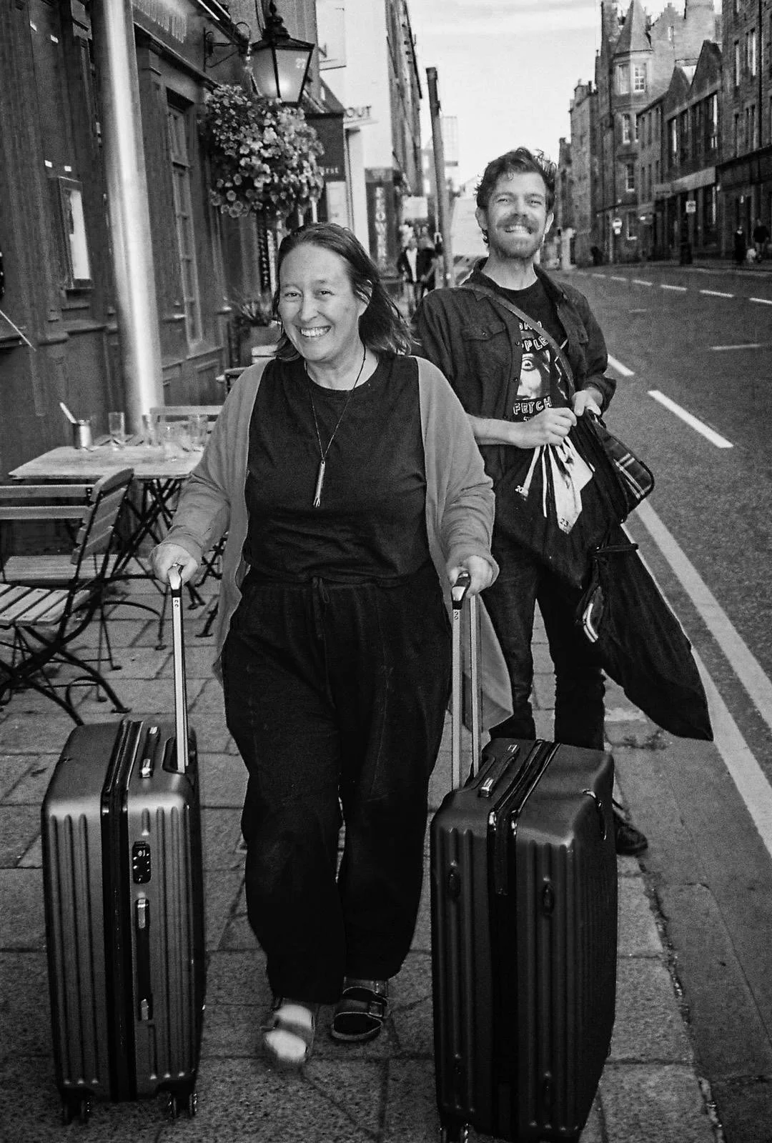 Touring Suitcase Show in Edinburgh – photo credit_ Karin McCrackin.jpg