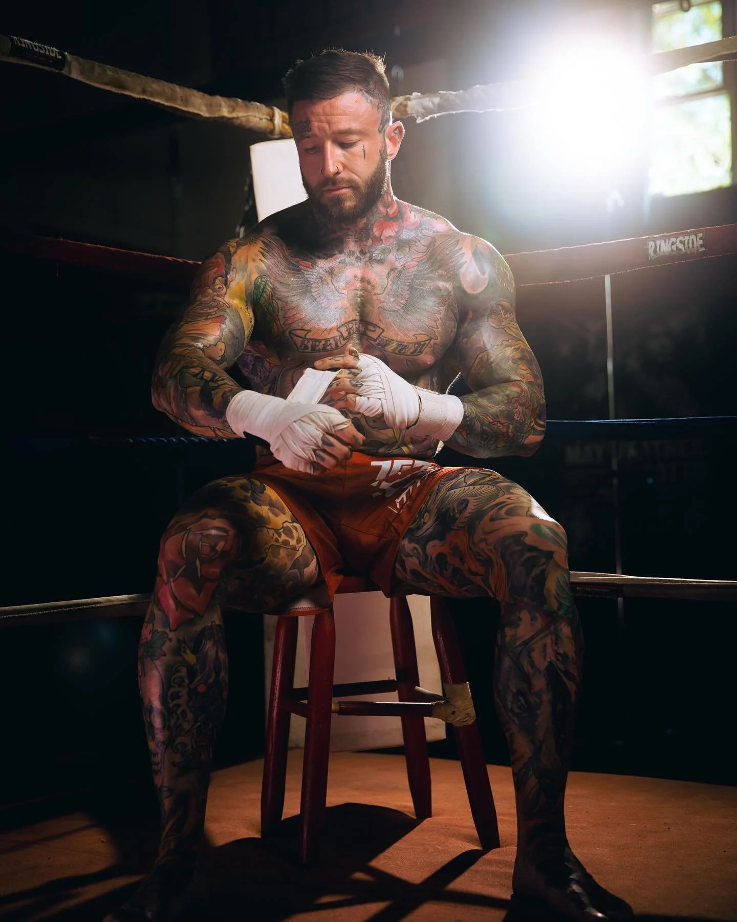 Reel Demons x @techniques.co 

Throwing it way back this Thursday to @braedenbonhomme at @oakvilleboxingacademy when it was Primetime.

Fighter Branding, Portraits now available for bookings.

Contact us for more information

📸 @byschofield @reeldem