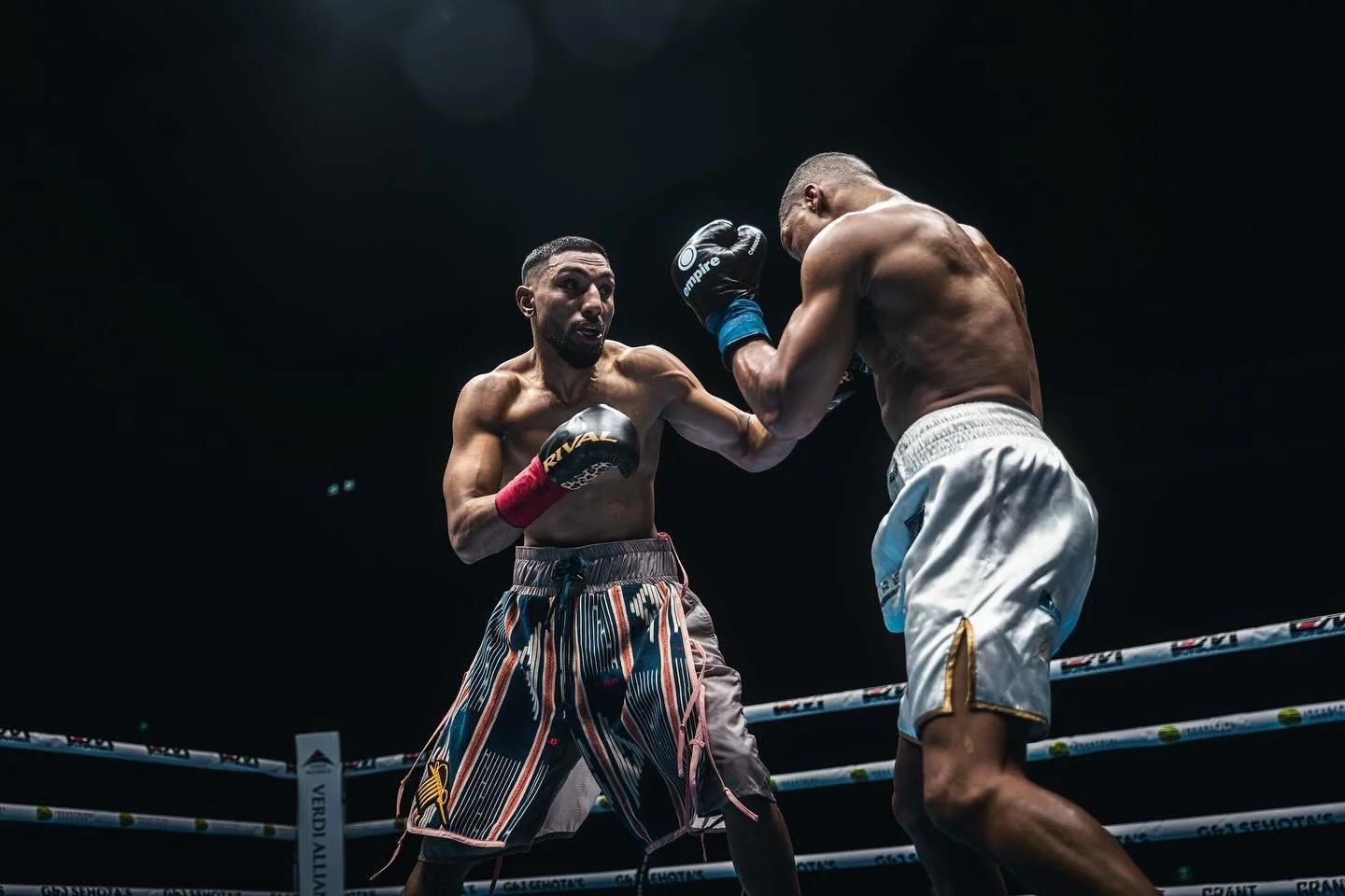 United Promotions December 12, 2024 @greatcanadiancasino 

🥊 
Promoter @unitedpromotions @tyler_buxton
📸 @reeldemons @byschofield

#reeldemons #actionsportsphotography #boxingphotography #boxing #ringsidephotographer #boxingontario #unitedpromotion