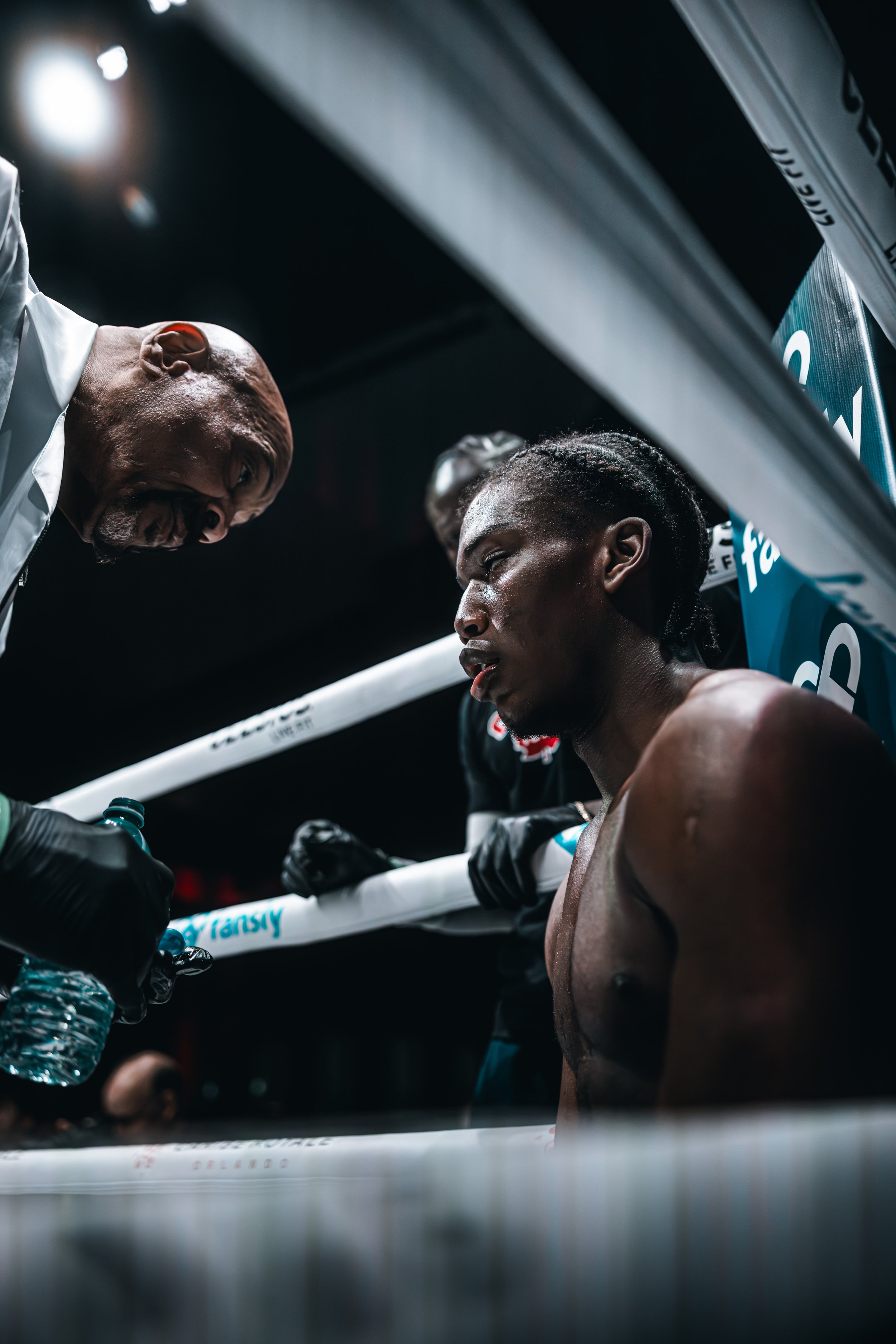 Bray vs Santillan SM-171.jpg