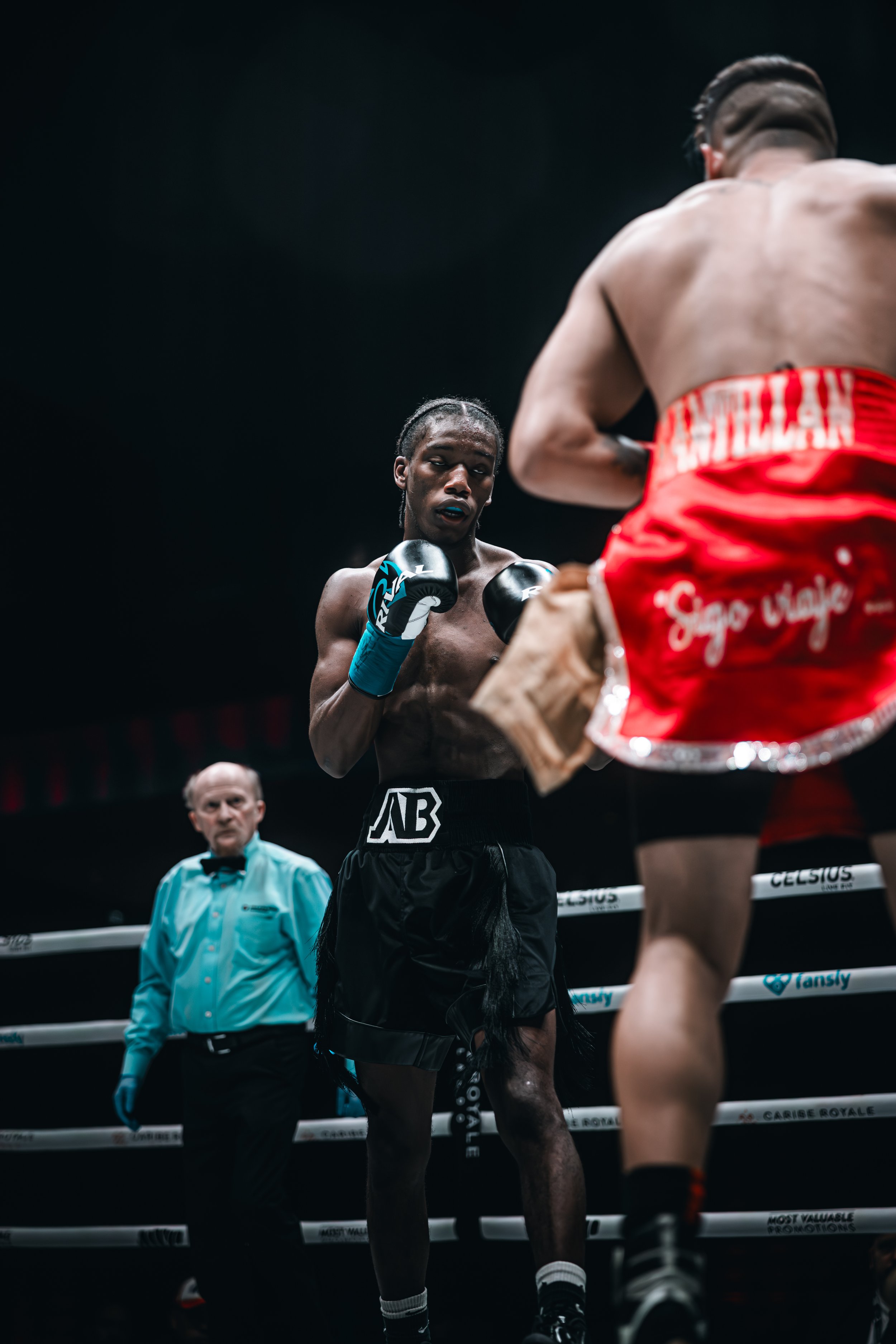 Bray vs Santillan SM-116.jpg
