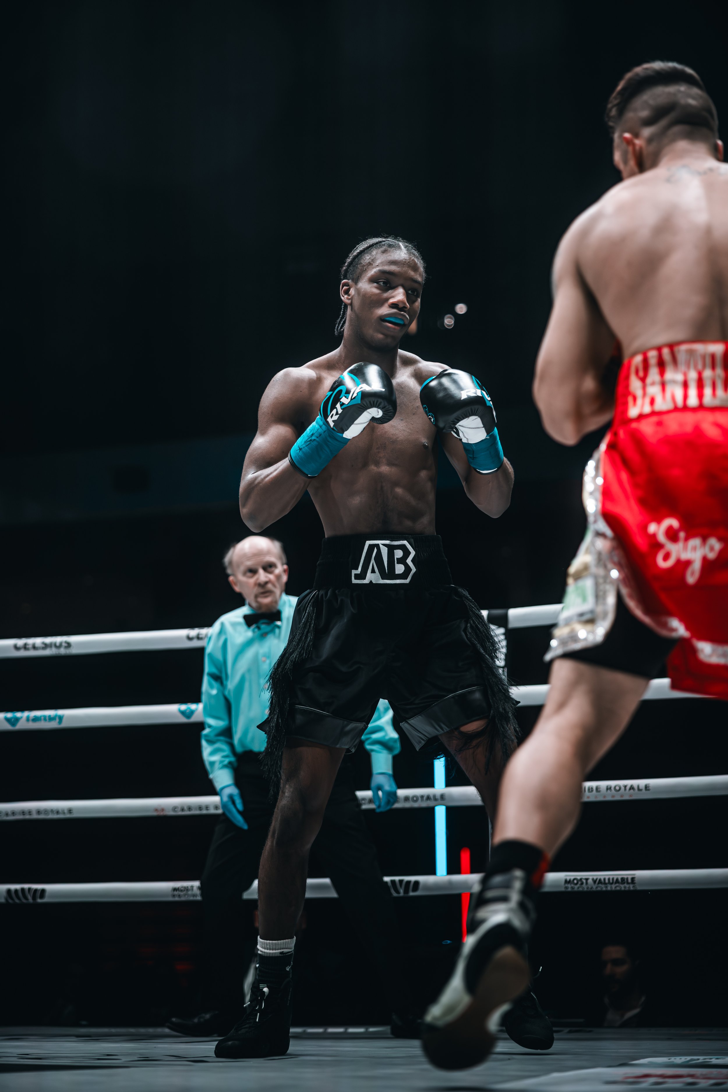 Bray vs Santillan SM-94.jpg