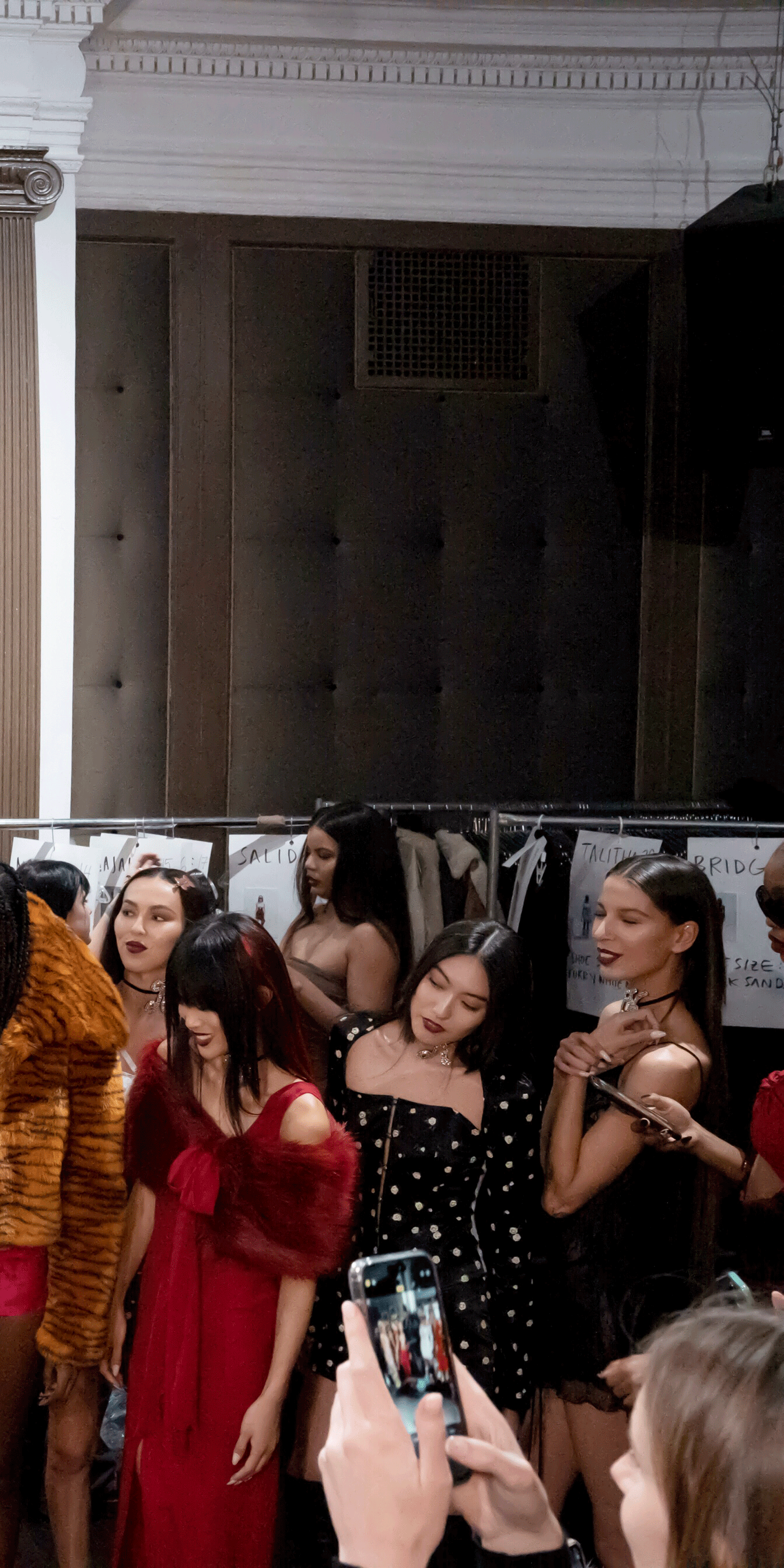 5AVE.STUDIO - ILIN CHUNG_IMG_0792_03.GIF