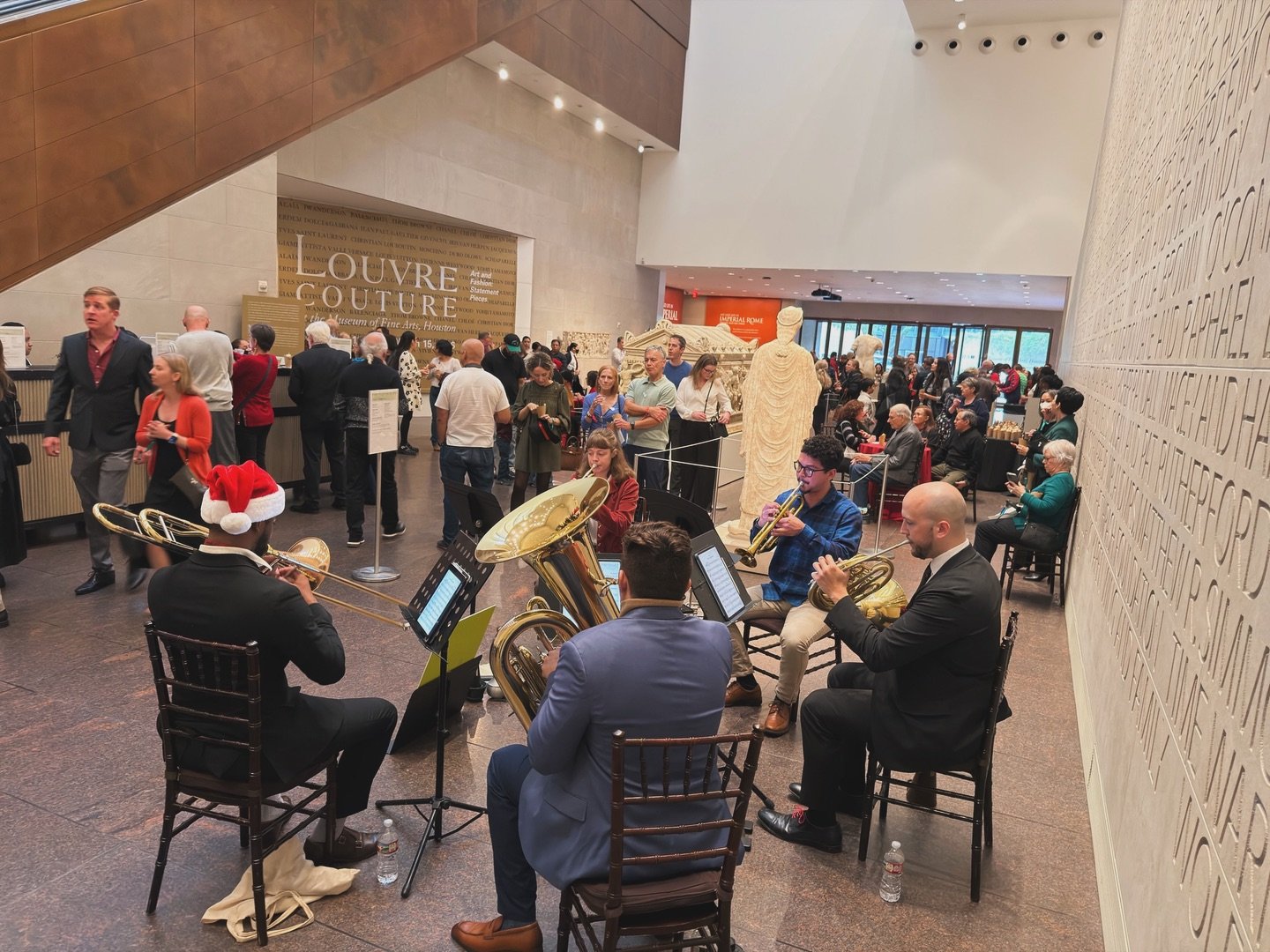 Thanks to @mfahouston for having us perform at their annual Members Holiday Party! The crowd was lovely, and the music was most festive.
🎅🏻🎄🎁