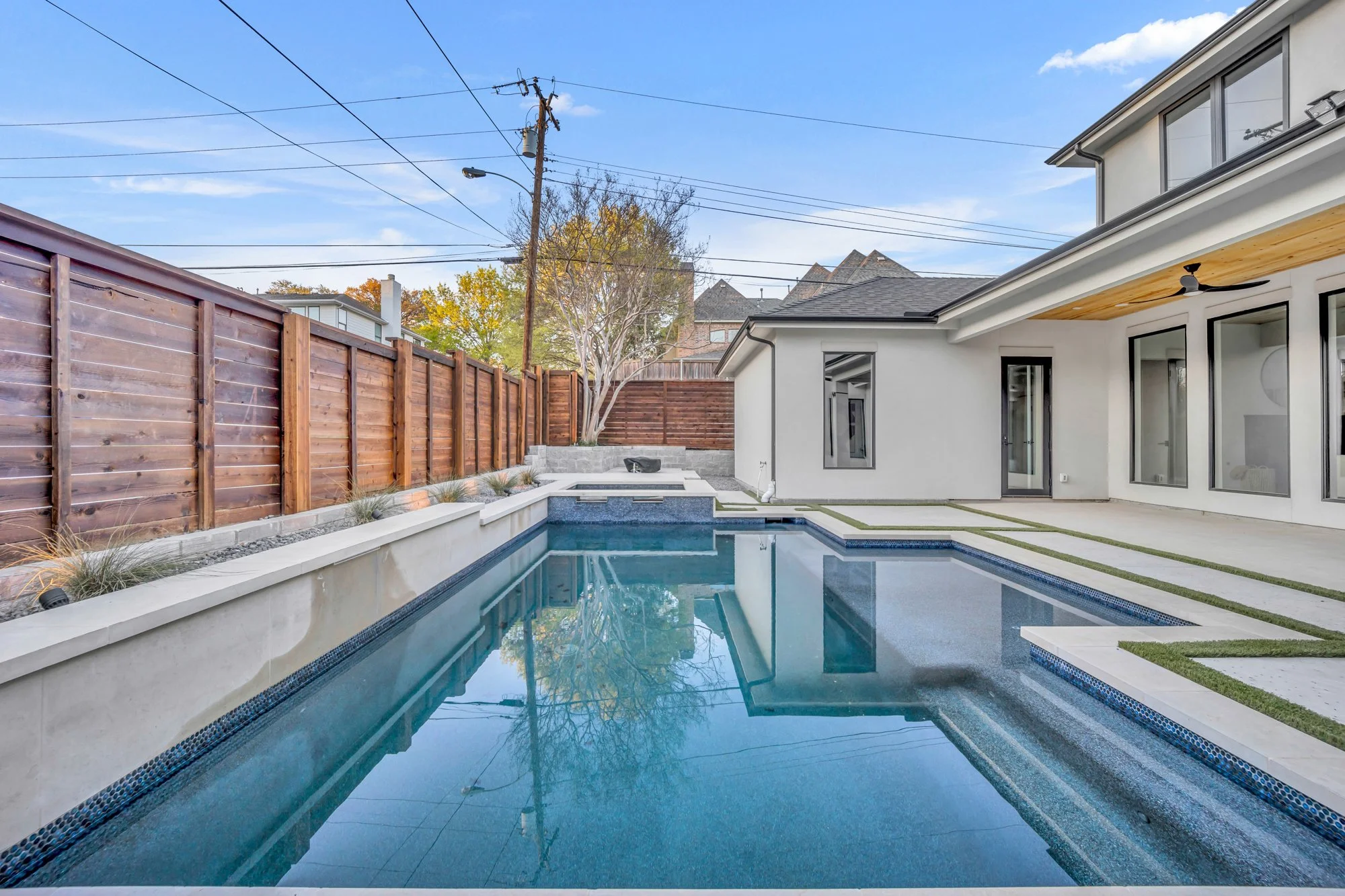 138_6053 lake cir dr-7.jpg