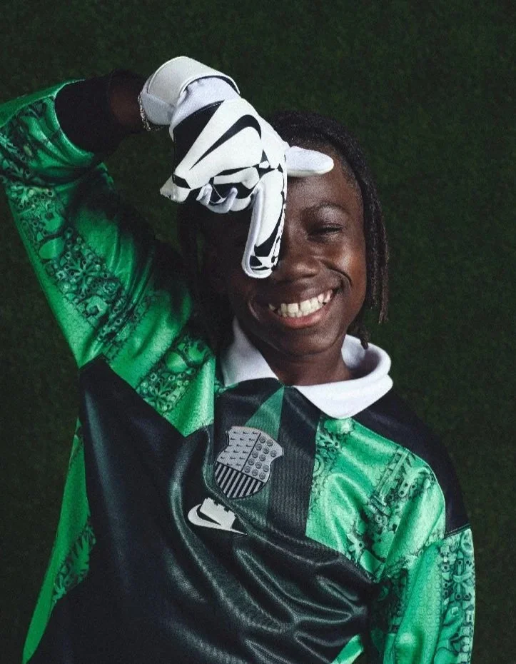 Nike x LEGO