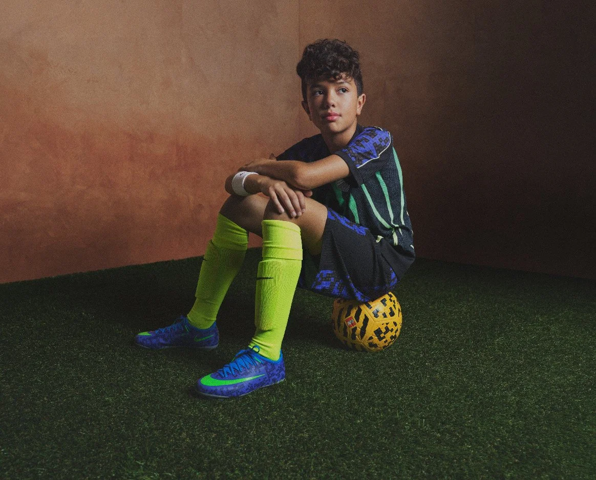 SU26_NIKE_LEGO_WorldCup__Page_079_Image_0001.jpg