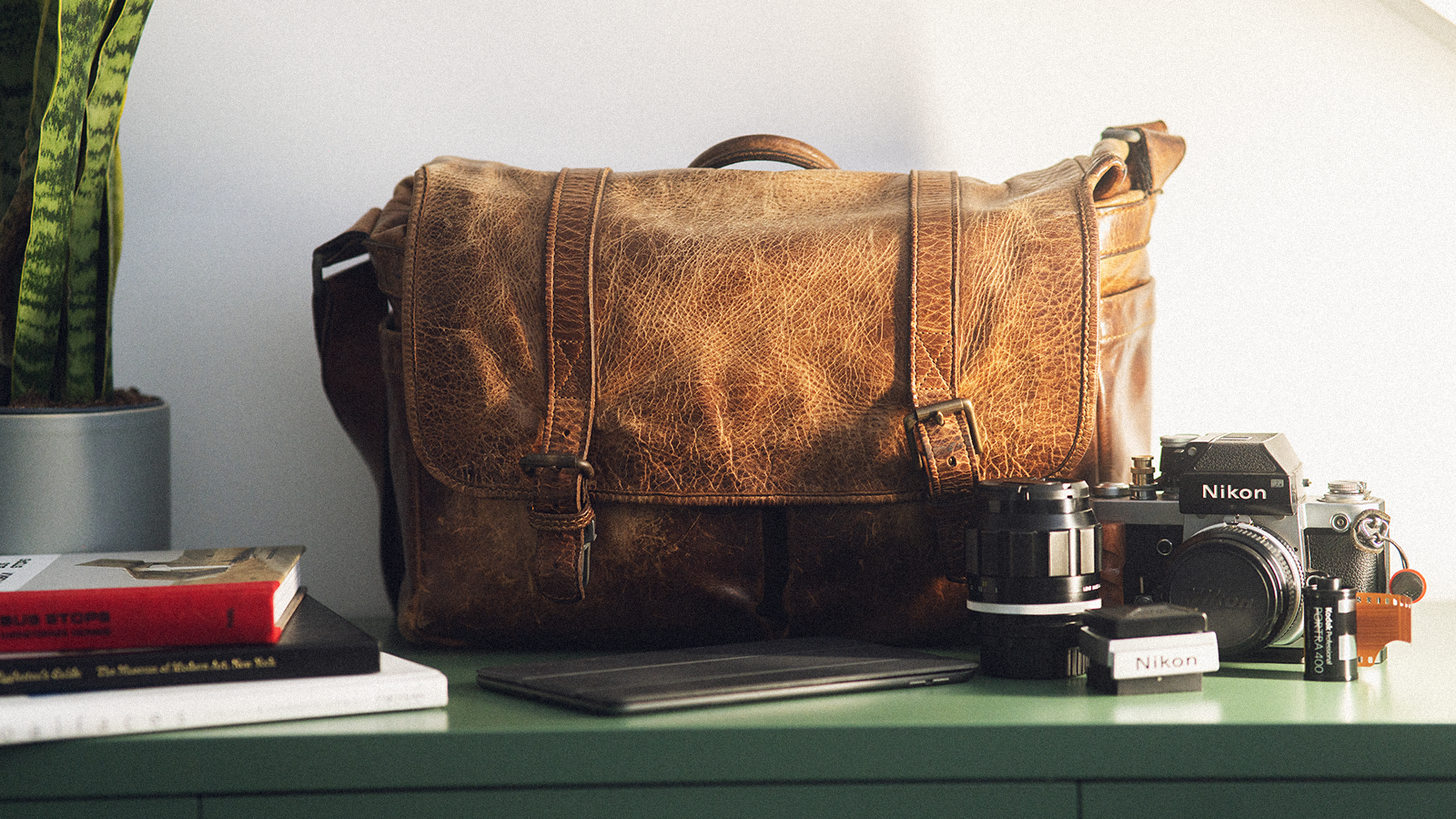 Is this the only daily camera bag you need? Ona Brixton review