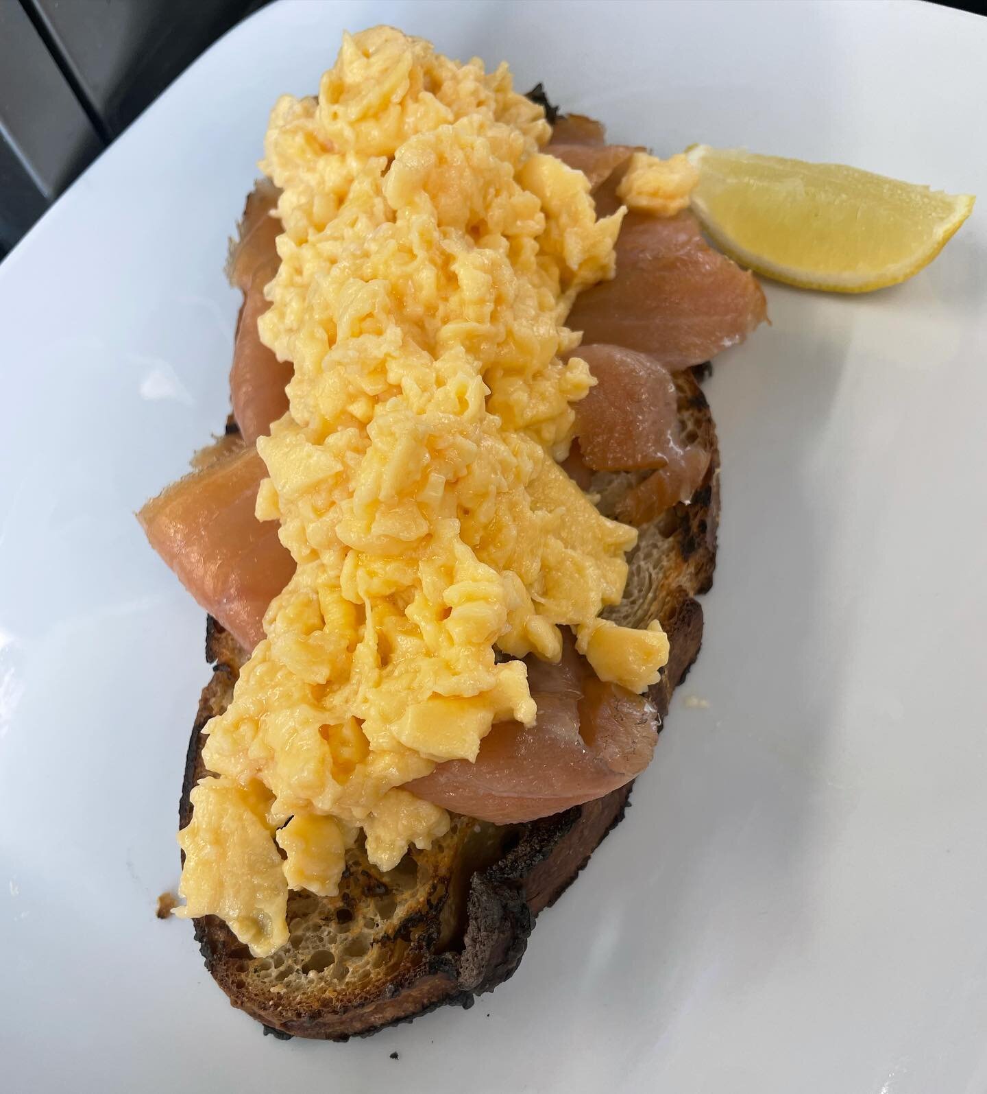 Smoked and scrambled on sourdough! 

@ry_chef 

#smokedandscrambled #eggs #foodie #fish #restaurant #goodmorning #groundedbrothers