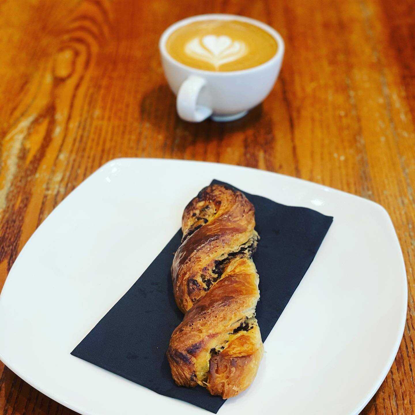 Chocolate twist made in house accompanied with the best tasting coffee about&hellip;. This is a sure winner !!

#coffee #pastry #pastrychef #foodie #restaurant