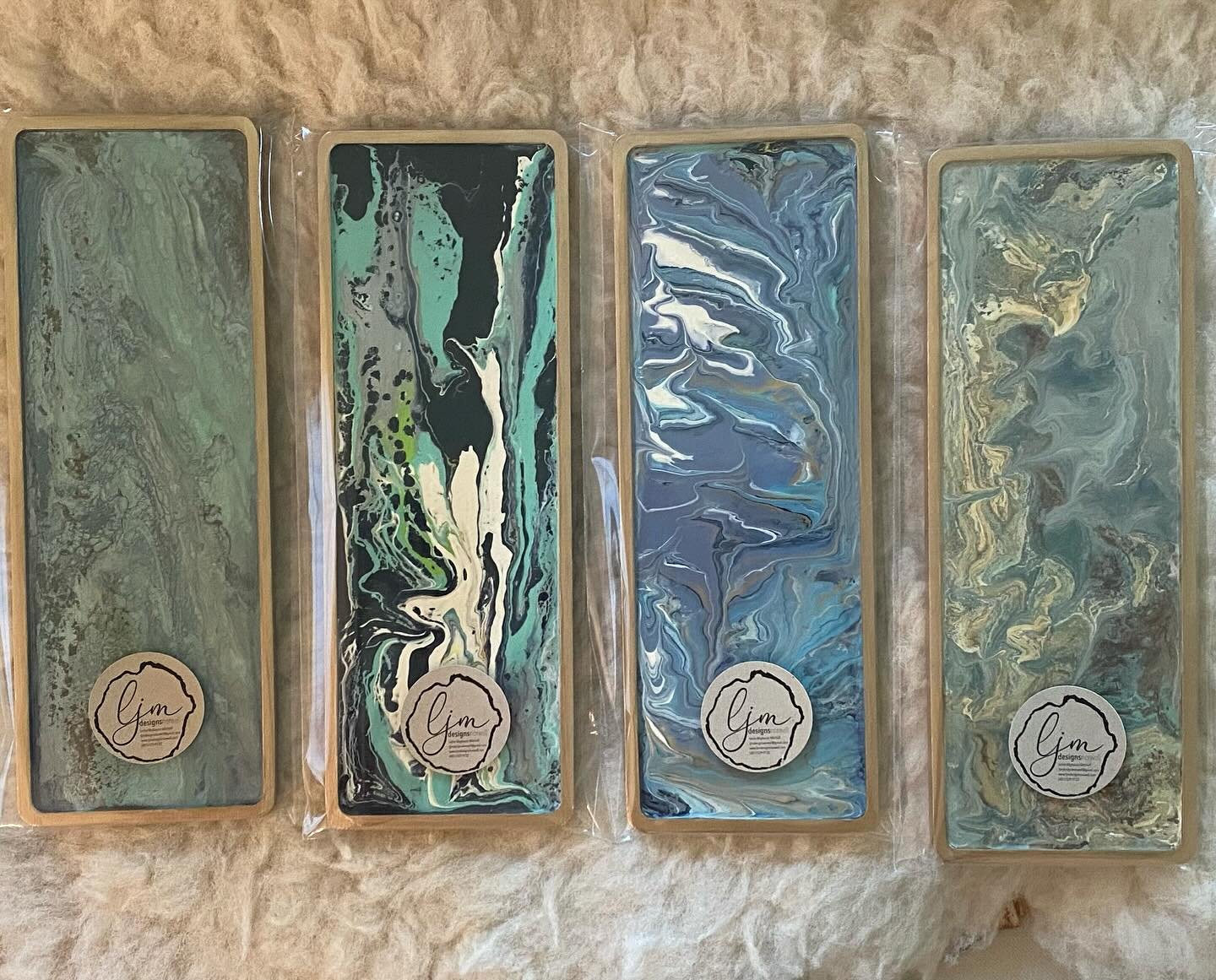 I am obsessed with how these little trays have matured!

The holiday season is upon us, and we have the perfect gift for your loved ones! 

These beautifully hand-painted bamboo trays adds a touch of elegance and warmth to any table. Whether for serv