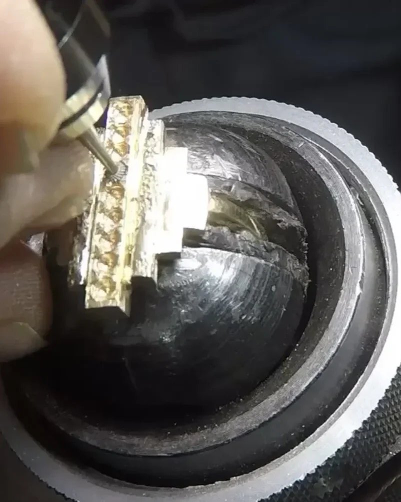 sculpting-the-sillouette-setting the stones