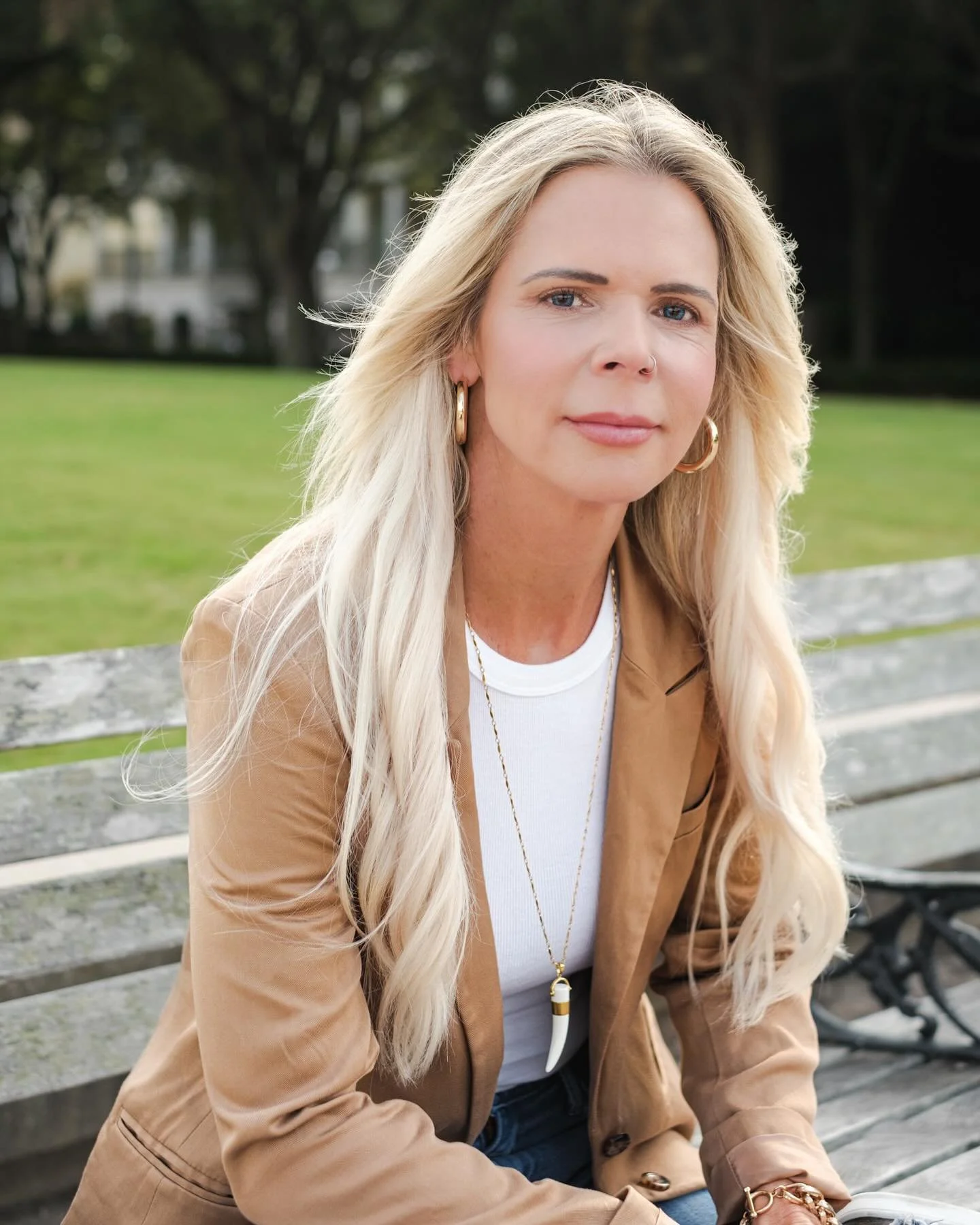 Working with @kathiecoaches last week for her Life Coaching biz was just how I like all of my photo sessions to go! It&rsquo;s all about enjoying the process of creating images and having fun. I enjoy capturing not just poses but those in-between can