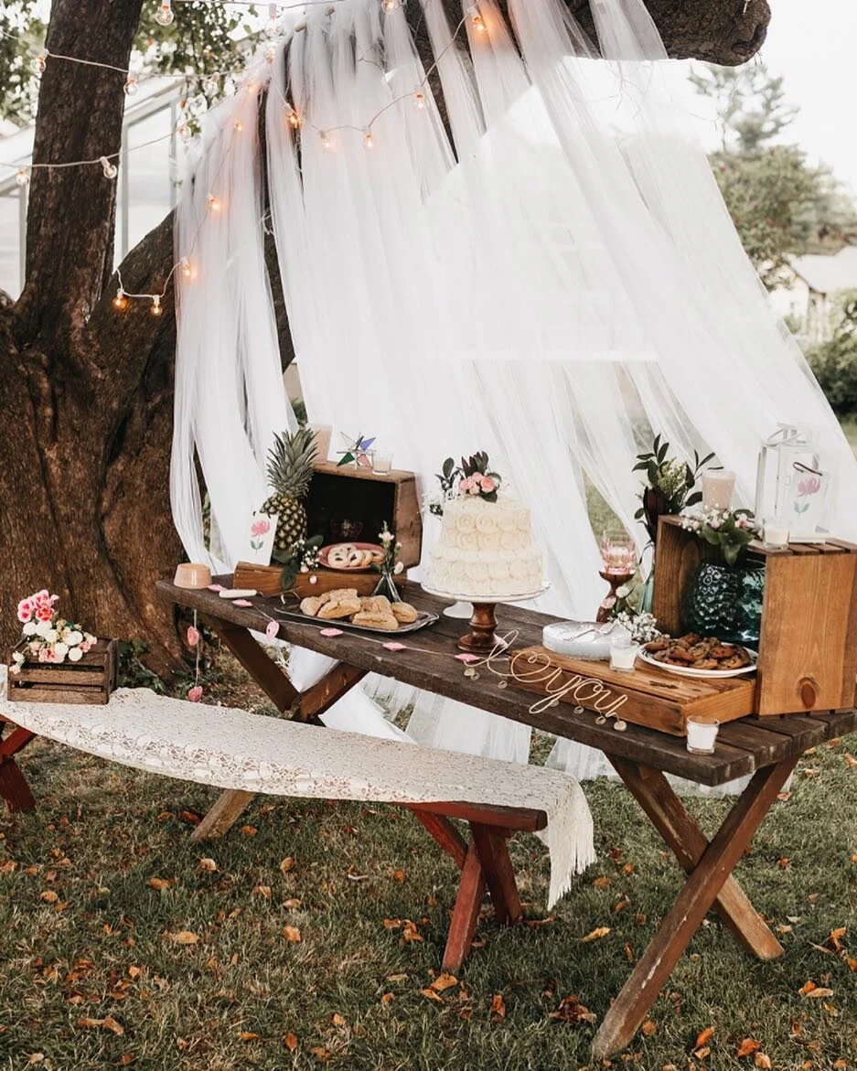 FRIYAY. [IN NO PARTICULAR ORDER] Feeling grateful. Feeling humbled. Feeling excited. Feeling unsure. Feeling confident. Feeling inadequate. Feeling overwhelmed. Feeling hopeful. Feeling intimidated. Feeling reassured. Feeling apprehensive. Feeling re