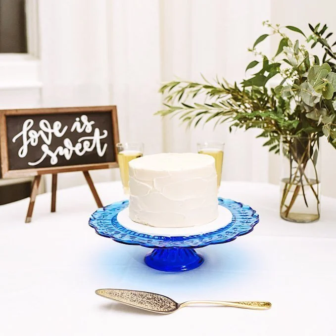 Love is SWEET*
. . . . .
*NOT always simple &amp; beautiful like this cake table... but sweet nonetheless 💙🍰🌿
. . . . .
📸 @nicoleellengowan